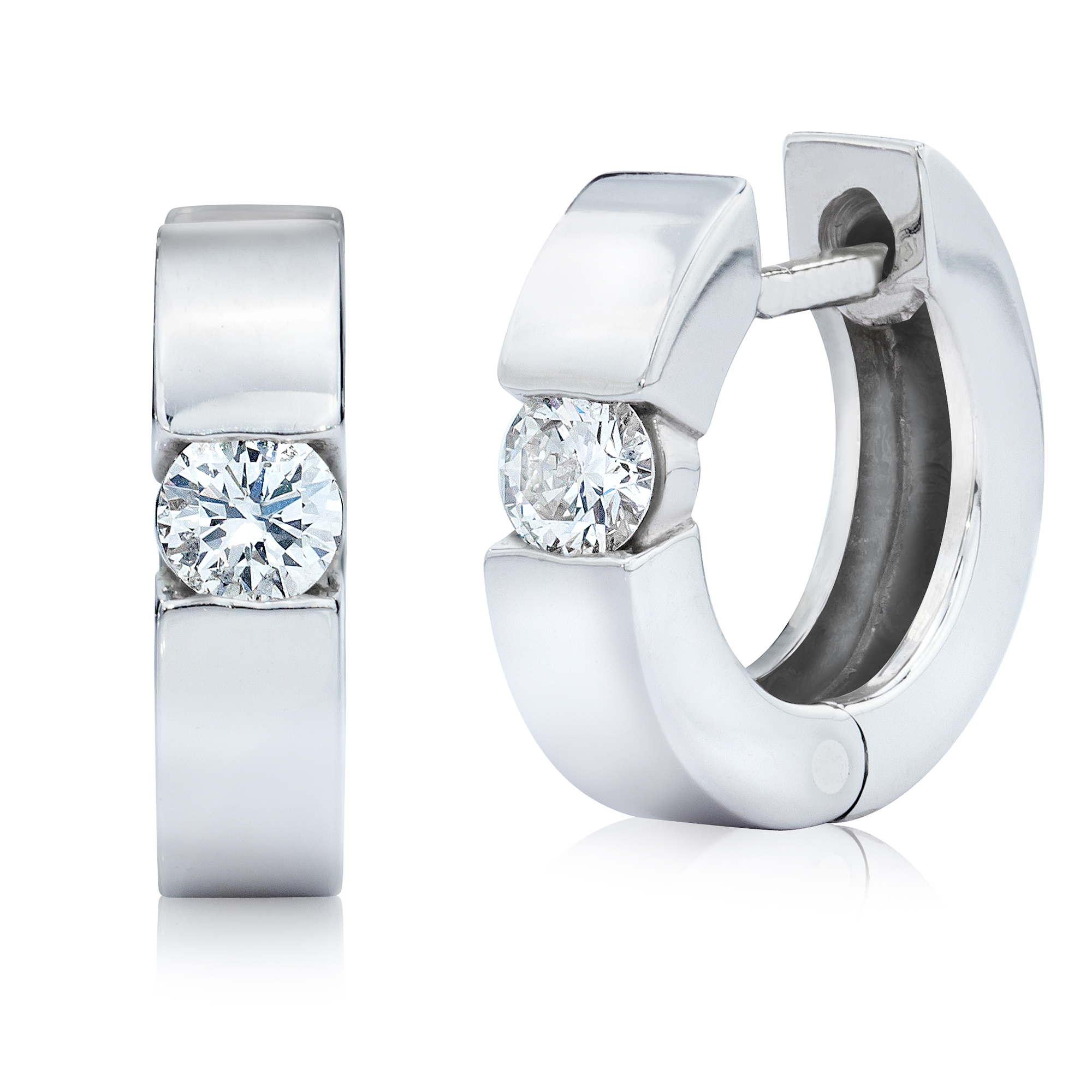 Round Diamond Huggie Earrings (0.25 ct) 14-kt White Gold