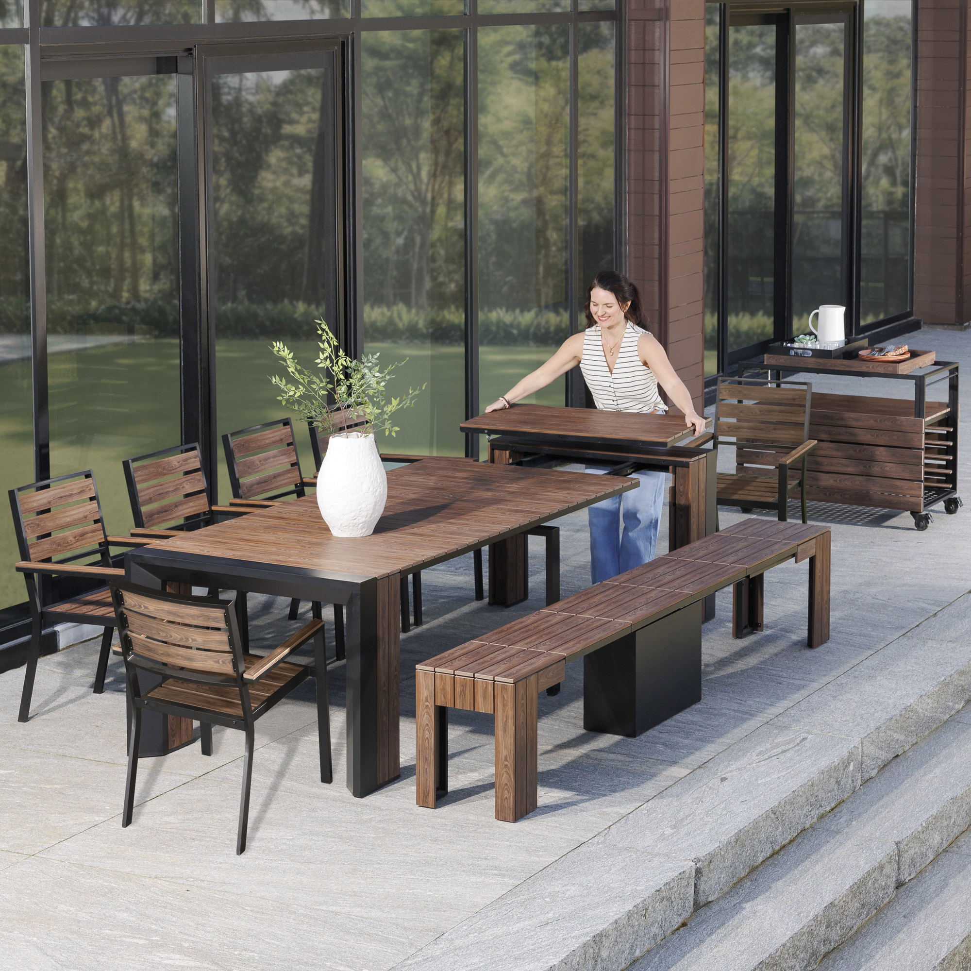 Transformer Table Extendable Outdoor Patio Dining Set