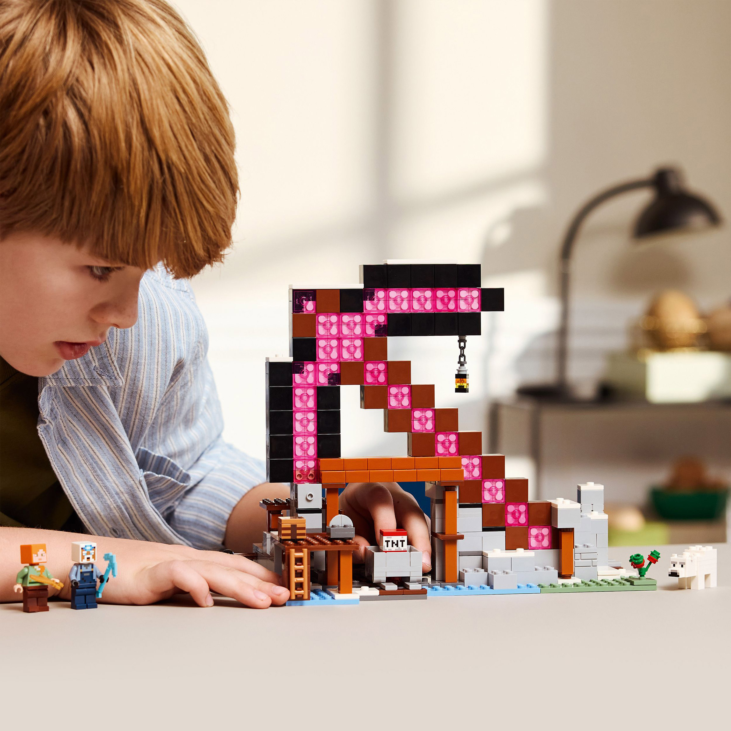 こっこ LEGO Minecraft The Pickaxe Mine 21277 | Costco