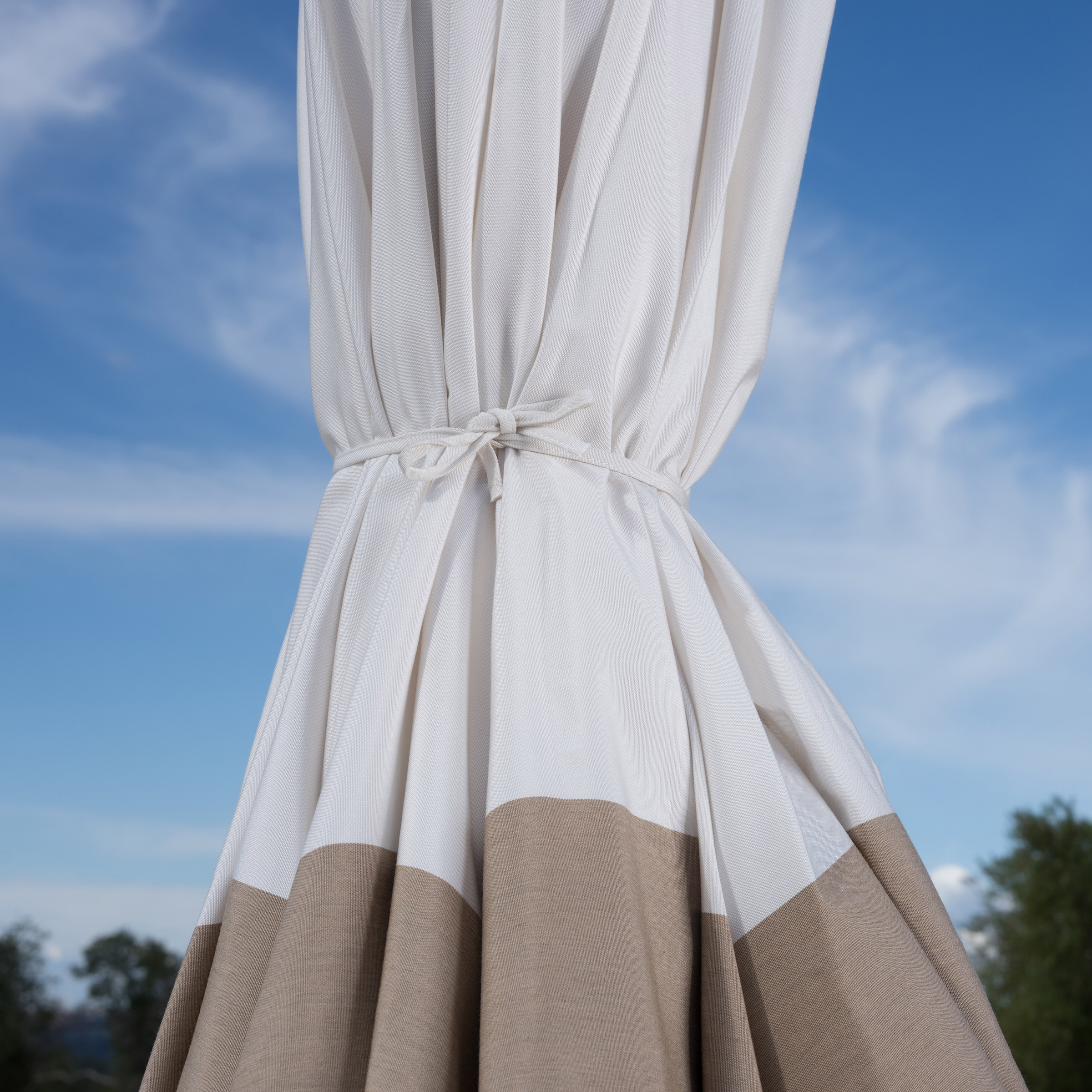 Sunvilla 11' Border Stripe Market Umbrella | Costco