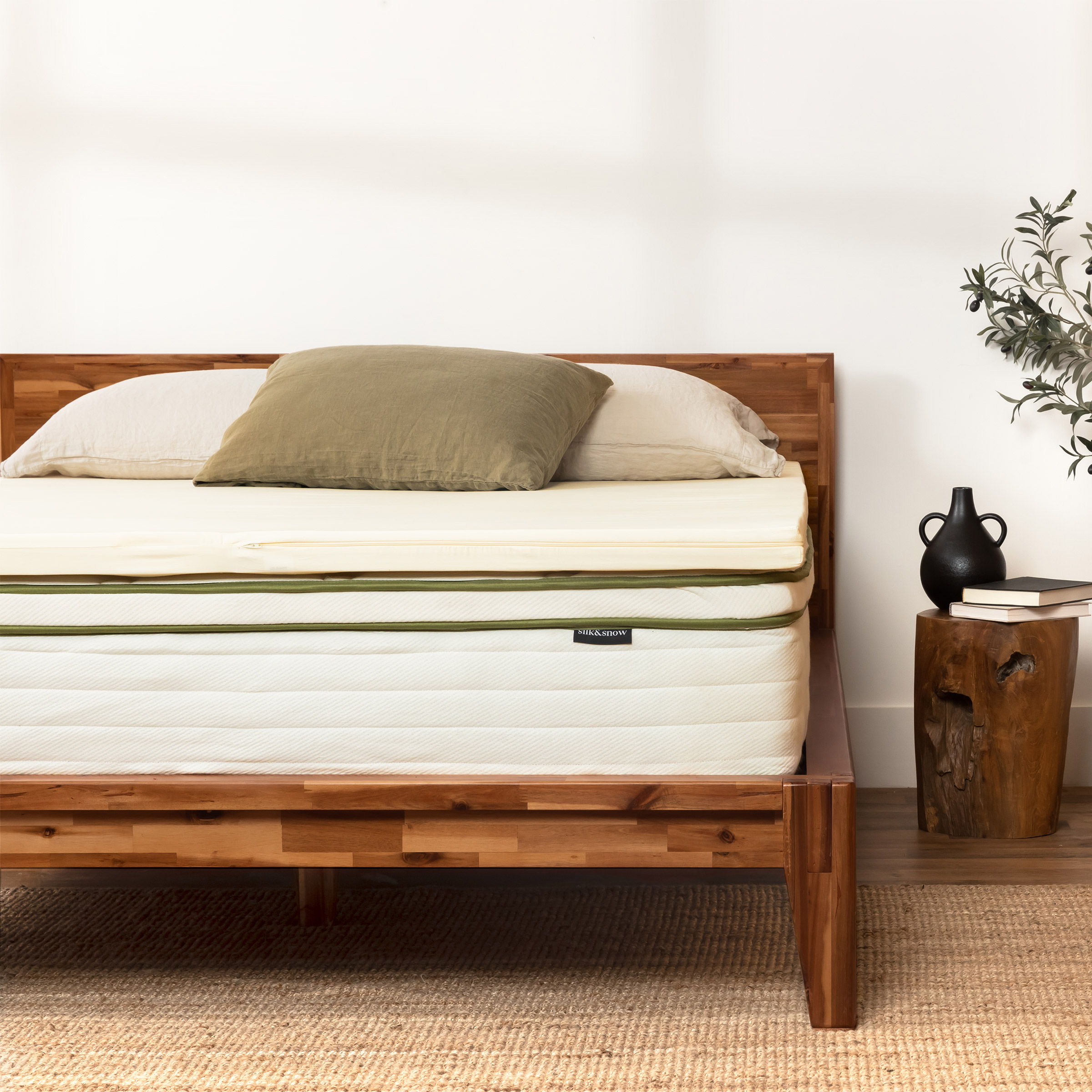 Silk & Snow Organic Latex Mattress Topper