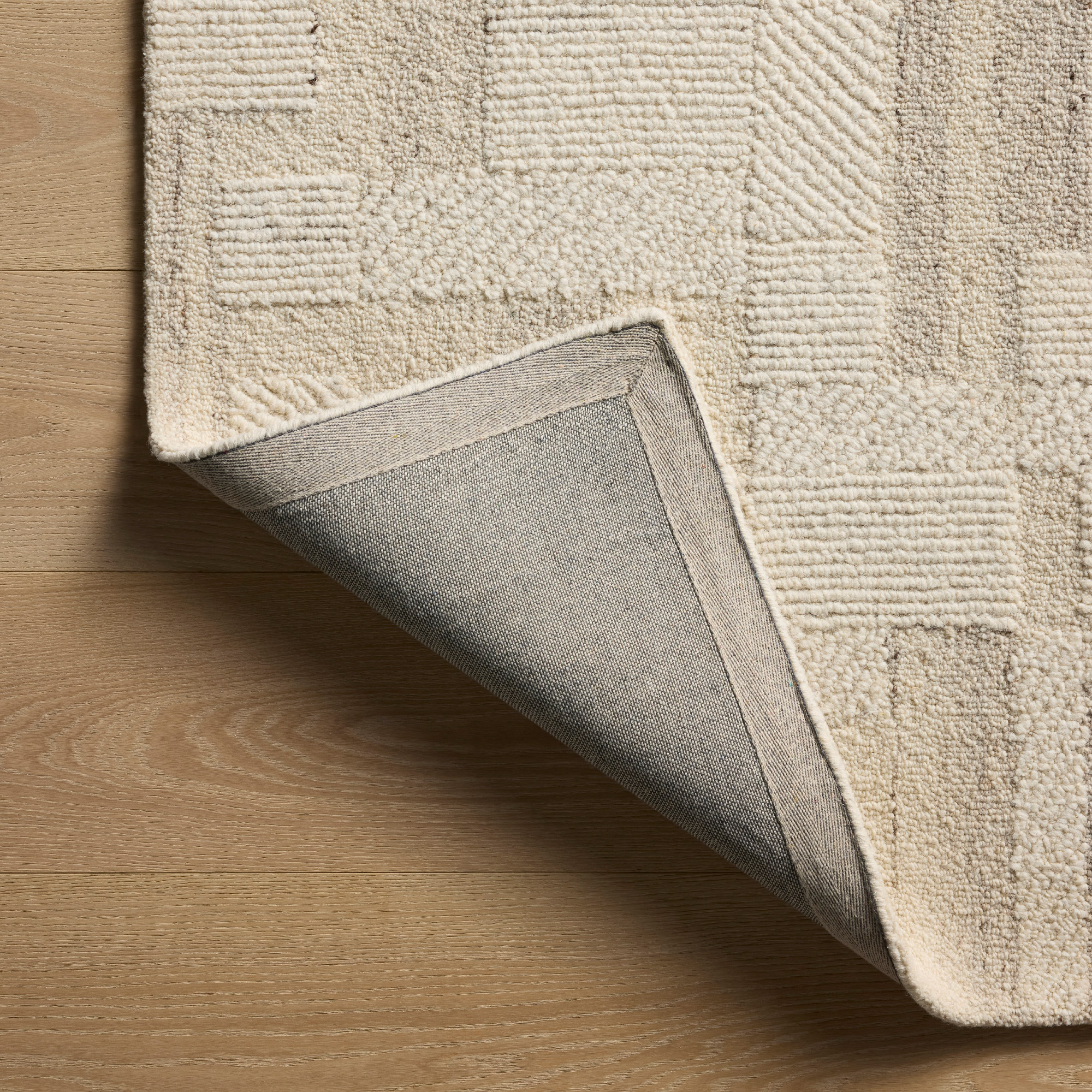 lolo..shopページ Loloi Melody Wool Rug Collection, Geo Squares | Costco