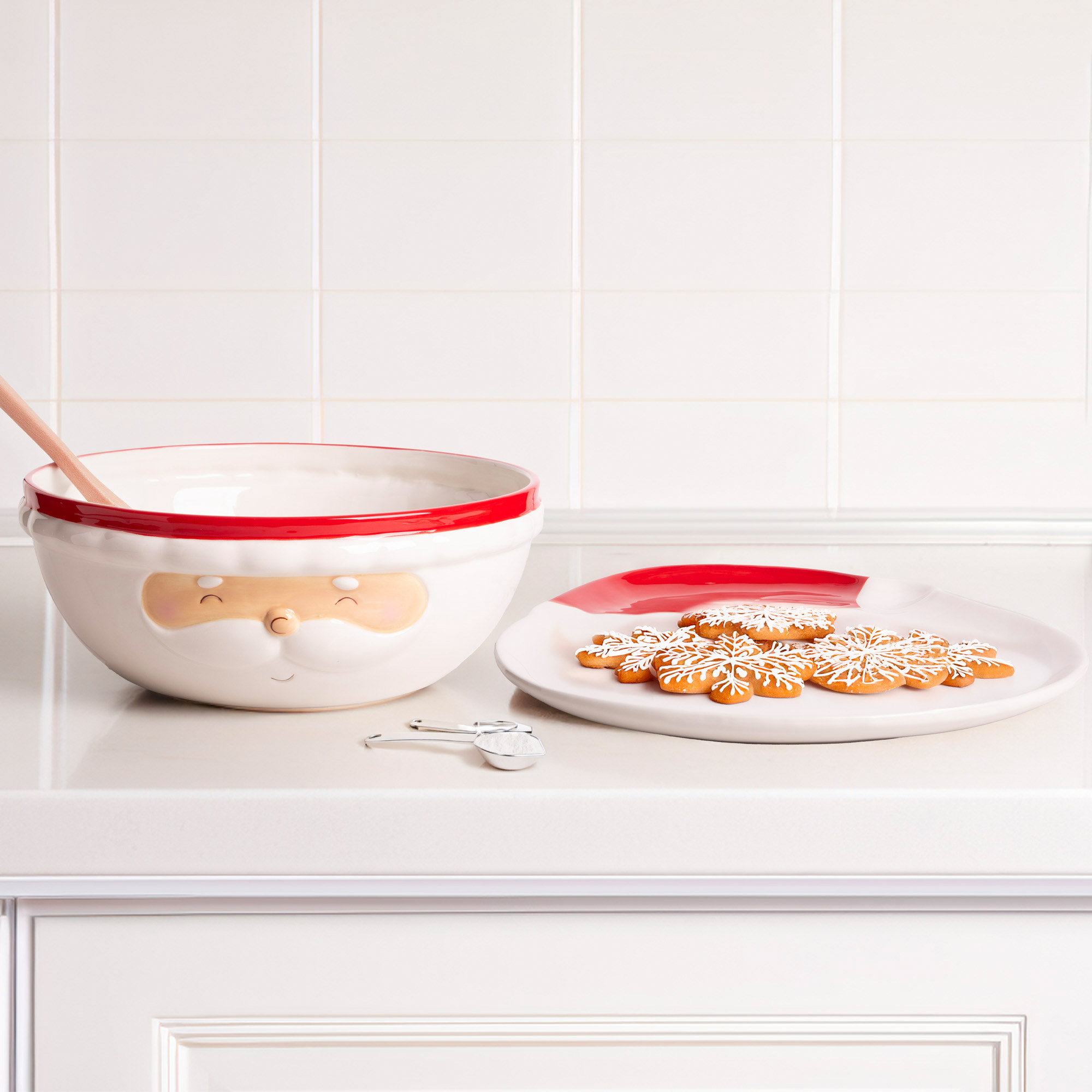 Home Essentials Santa Serving Bowl and Platter Set