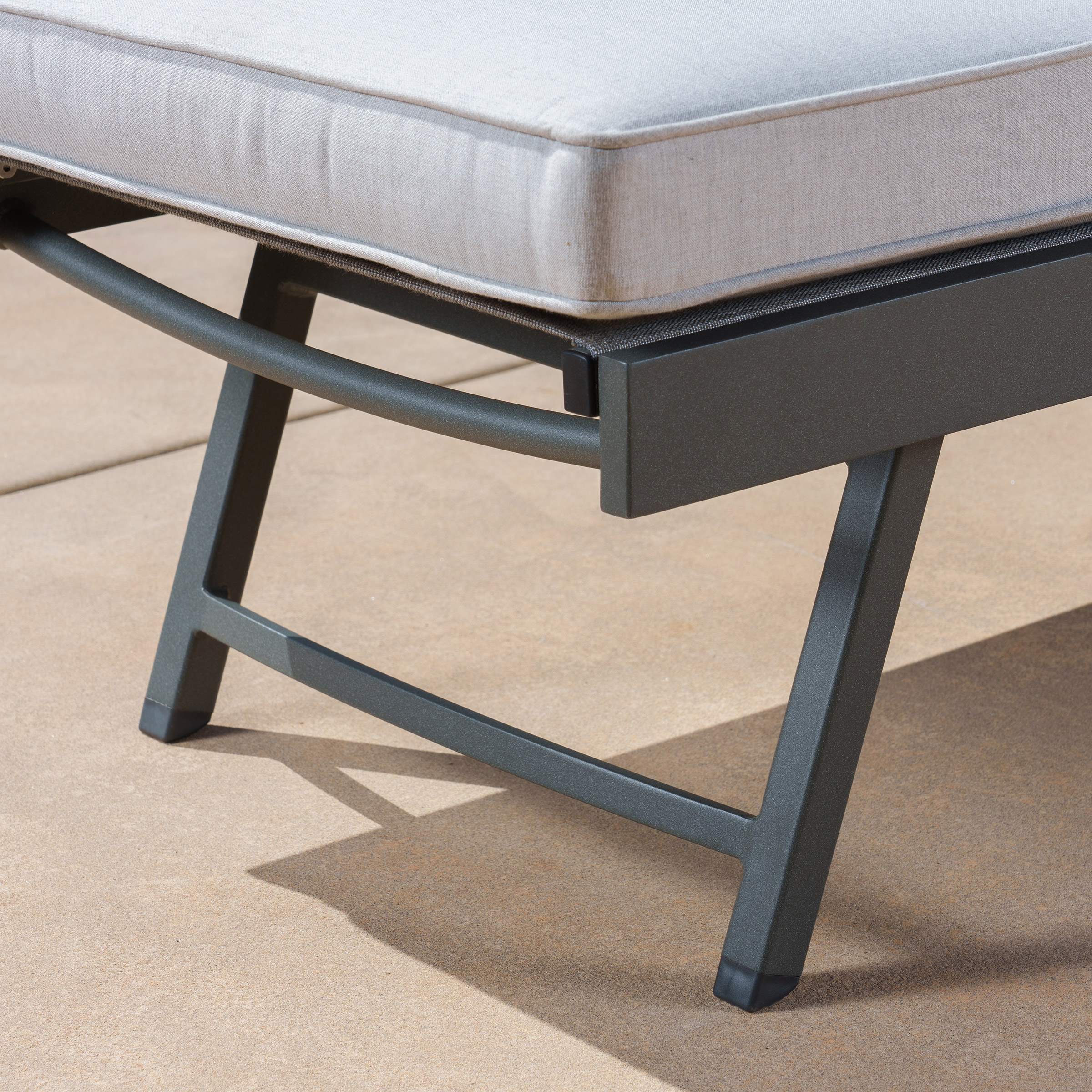 Enlarge Product Preview 4