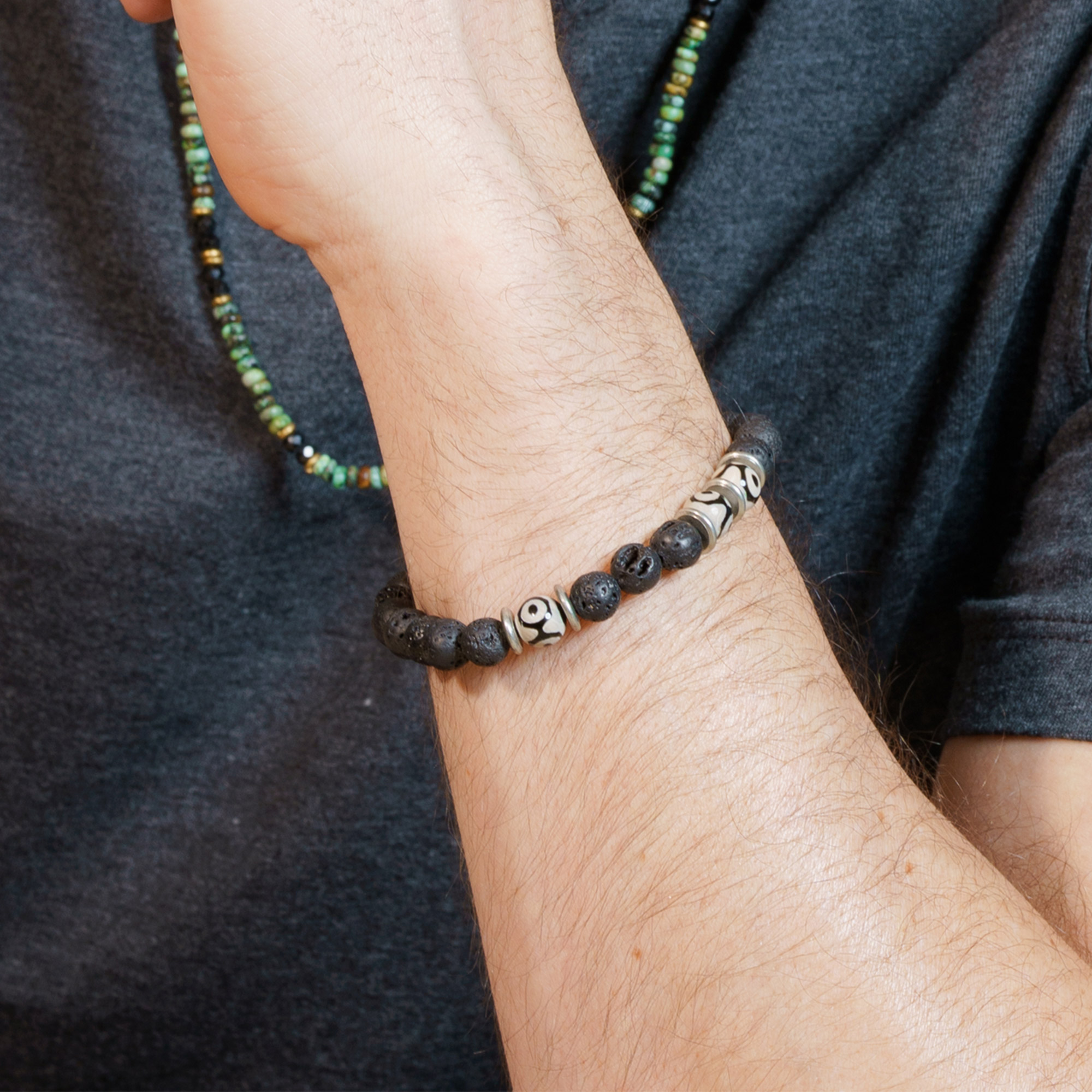 Mr. Lowe by Sheryl Lowe Lava and Agate Beaded Bracelet with Smooth