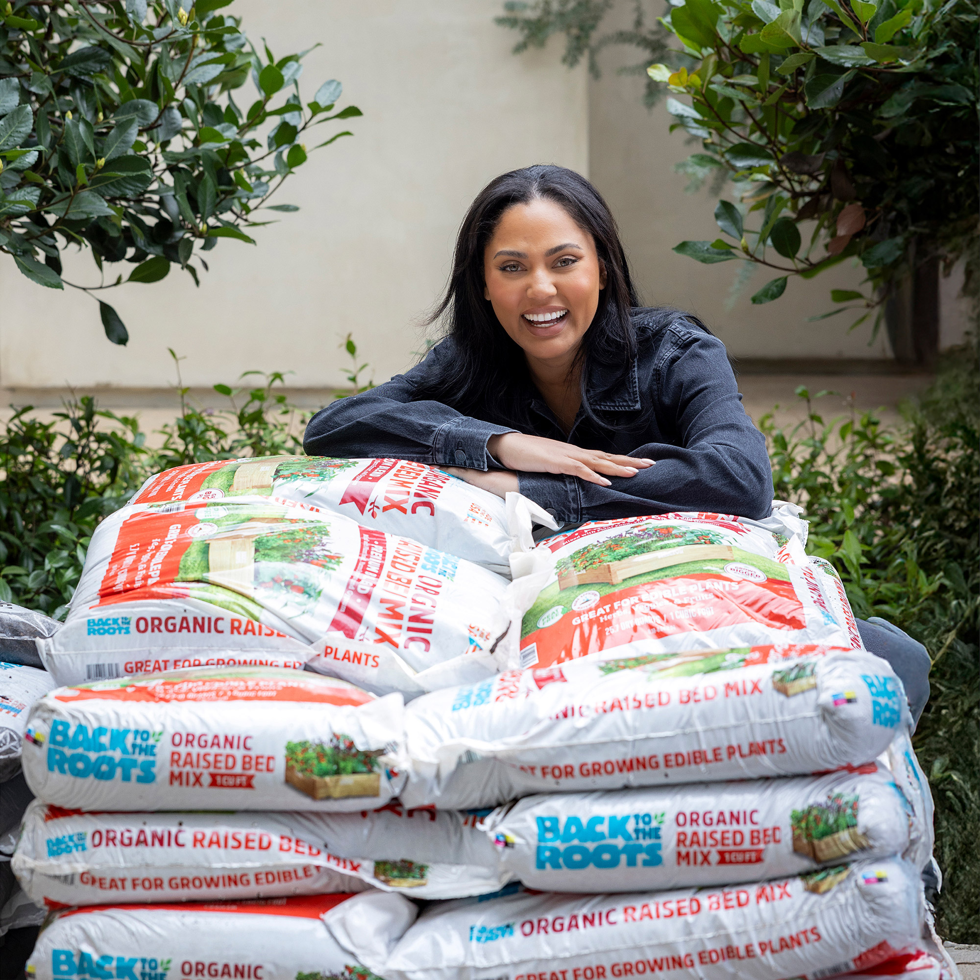 Enlarge Product Preview 2 Successfully Enriched by automation Job.