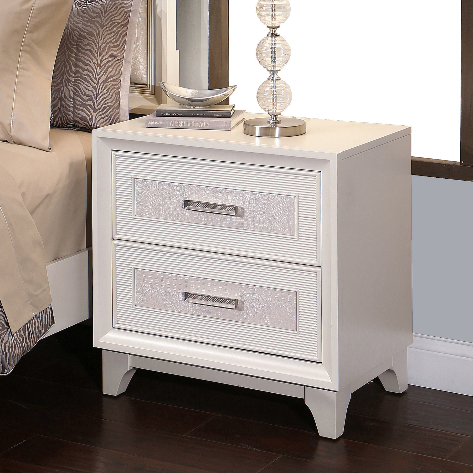 Enlarge Product Preview 3