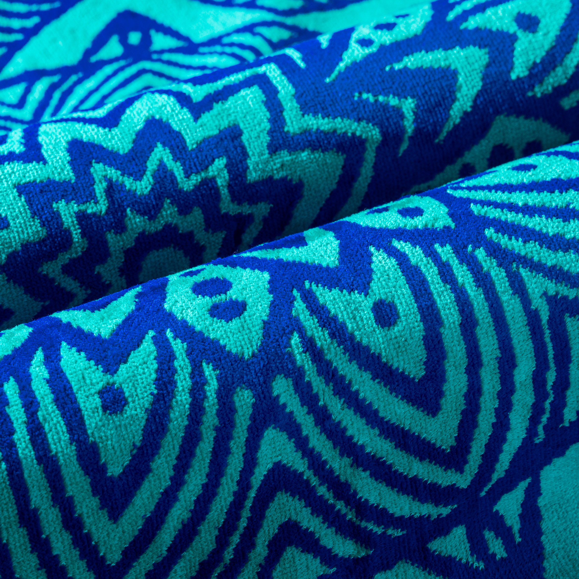 Surfing & Cool Mandala Jacquard Beach Towel 2-pack | Costco