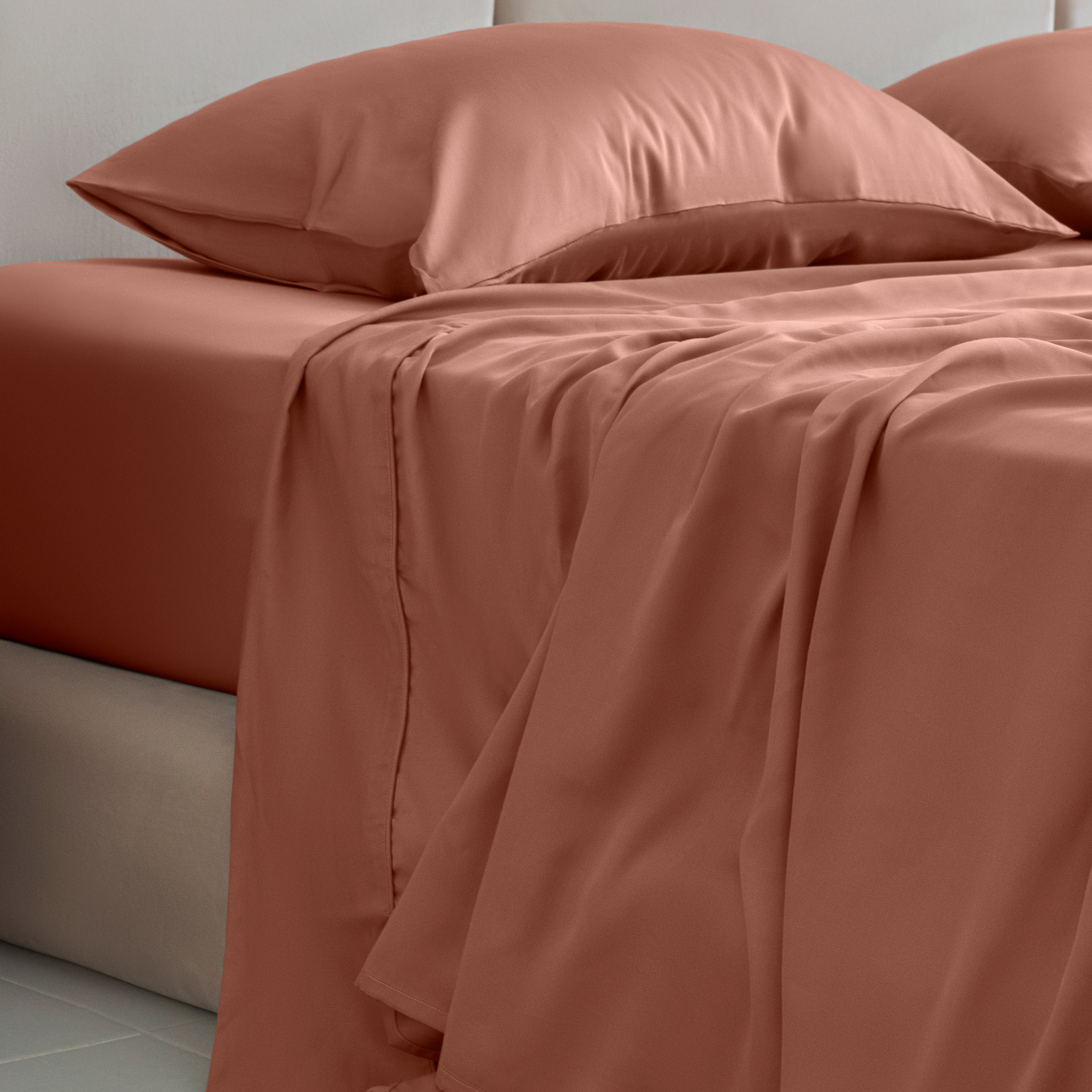 Ettitude Signature Sateen 4-piece Sheet Set