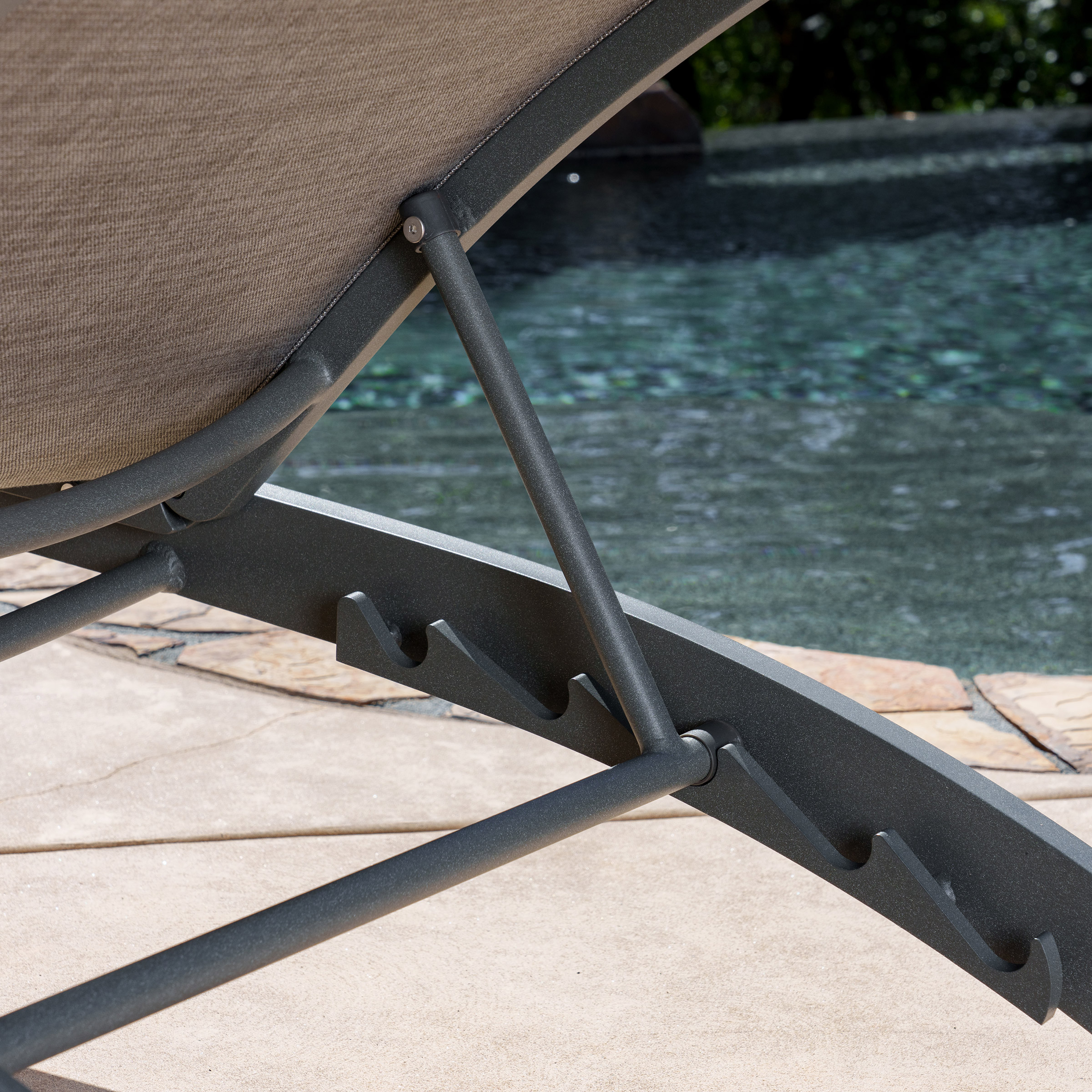 Enlarge Product Preview 7