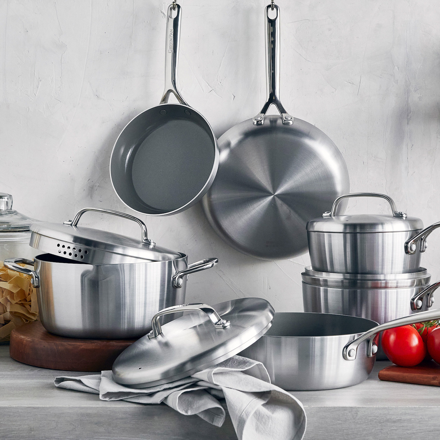 GreenPan GP5 5-ply Cookware set, 10-piece | Costco