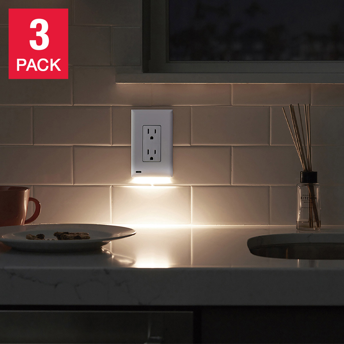 SnapPower GuideLight 2 LED Outlet Cover  3-pack