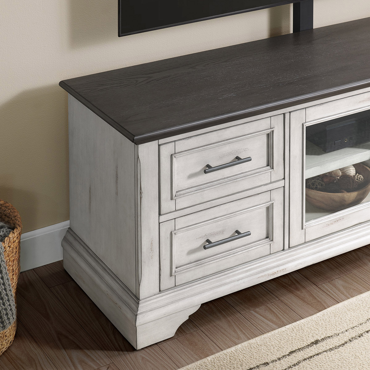 Enlarge Product Preview 4