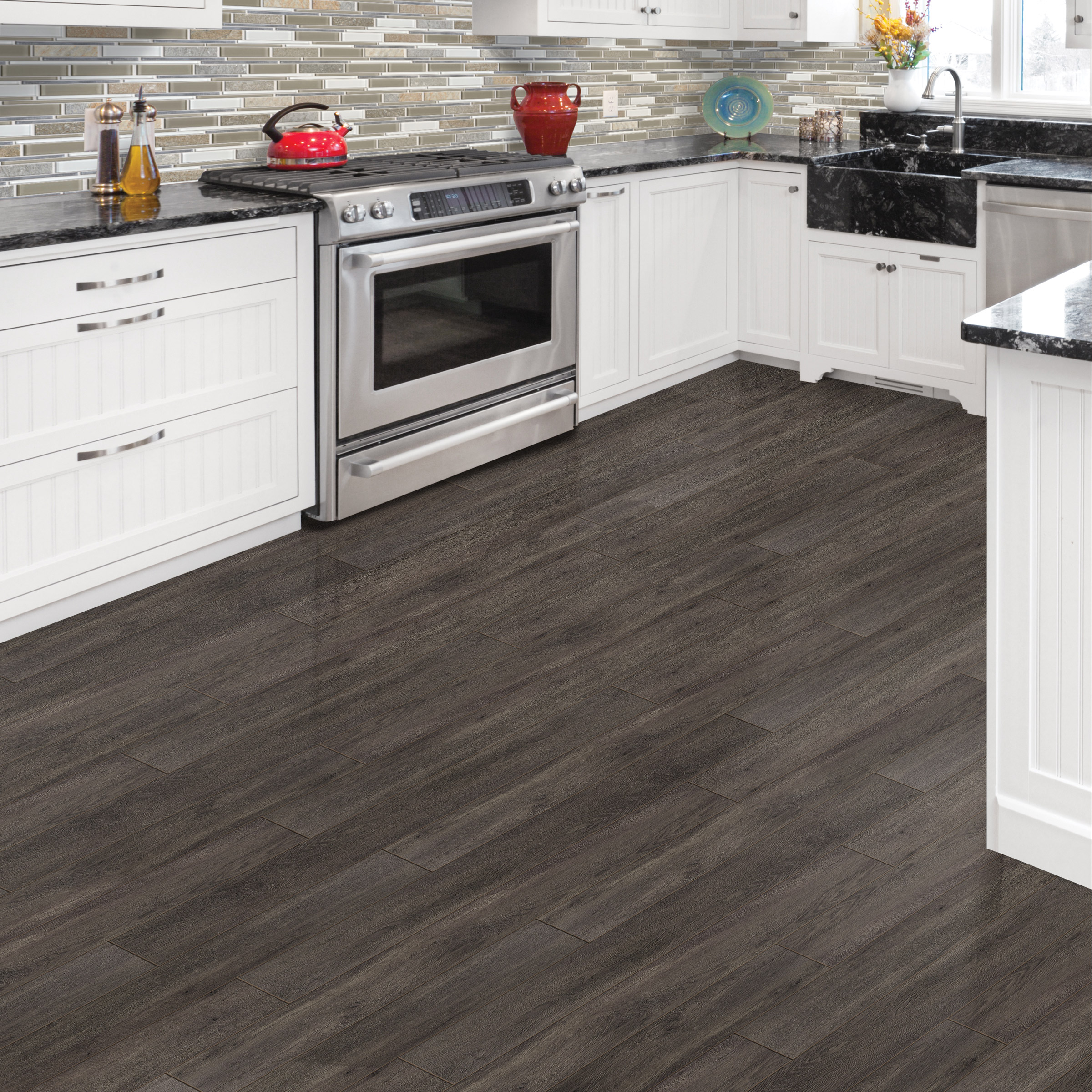 Golden Select Charcoal Oak 17.8 cm (7.01 in.) Engineered WPC Vinyl Flooring, 1 Box: 13.99 sq. ft.