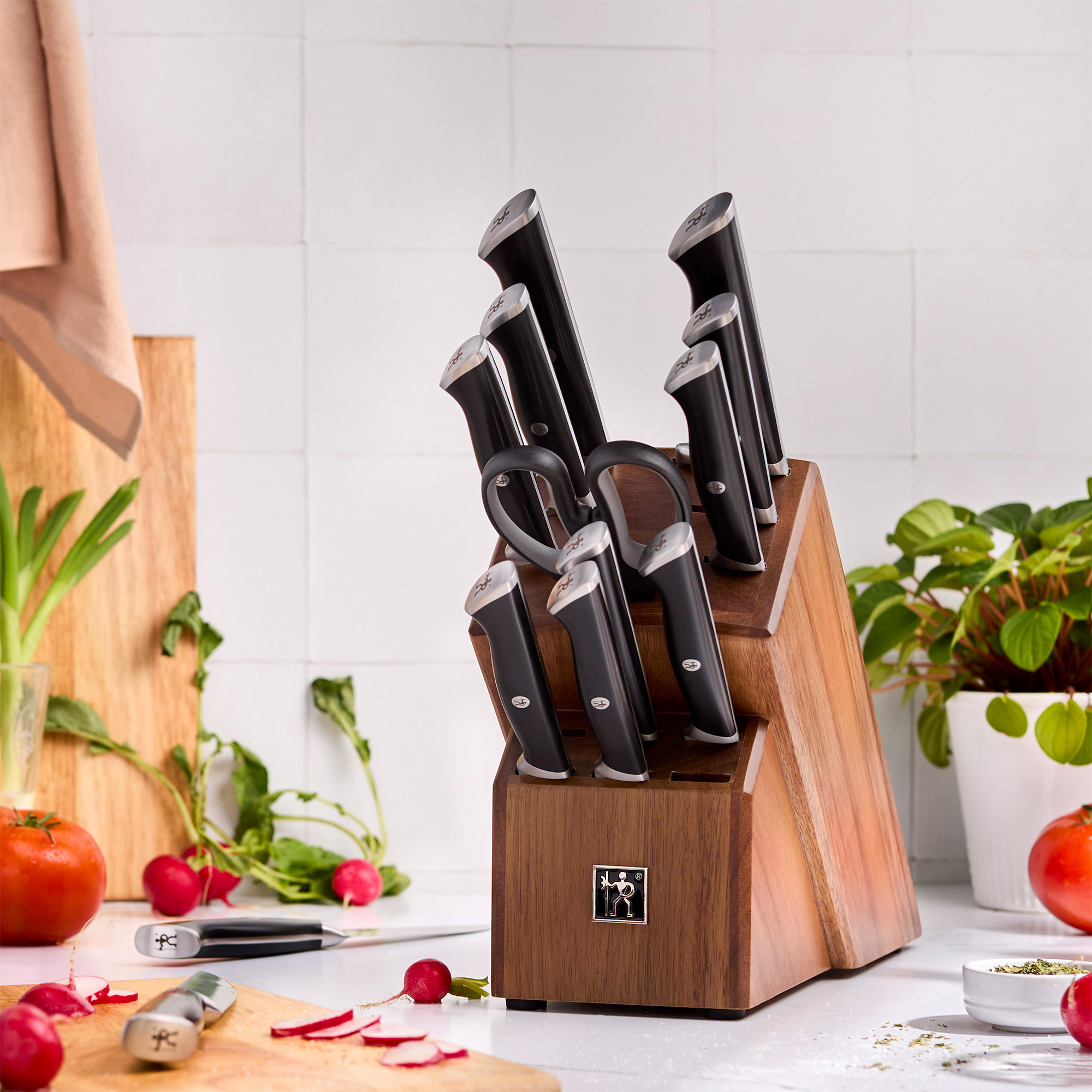 Christofle カニピック 4本セット Henckels Forged X Knife Block Set, 14-piece | Costco