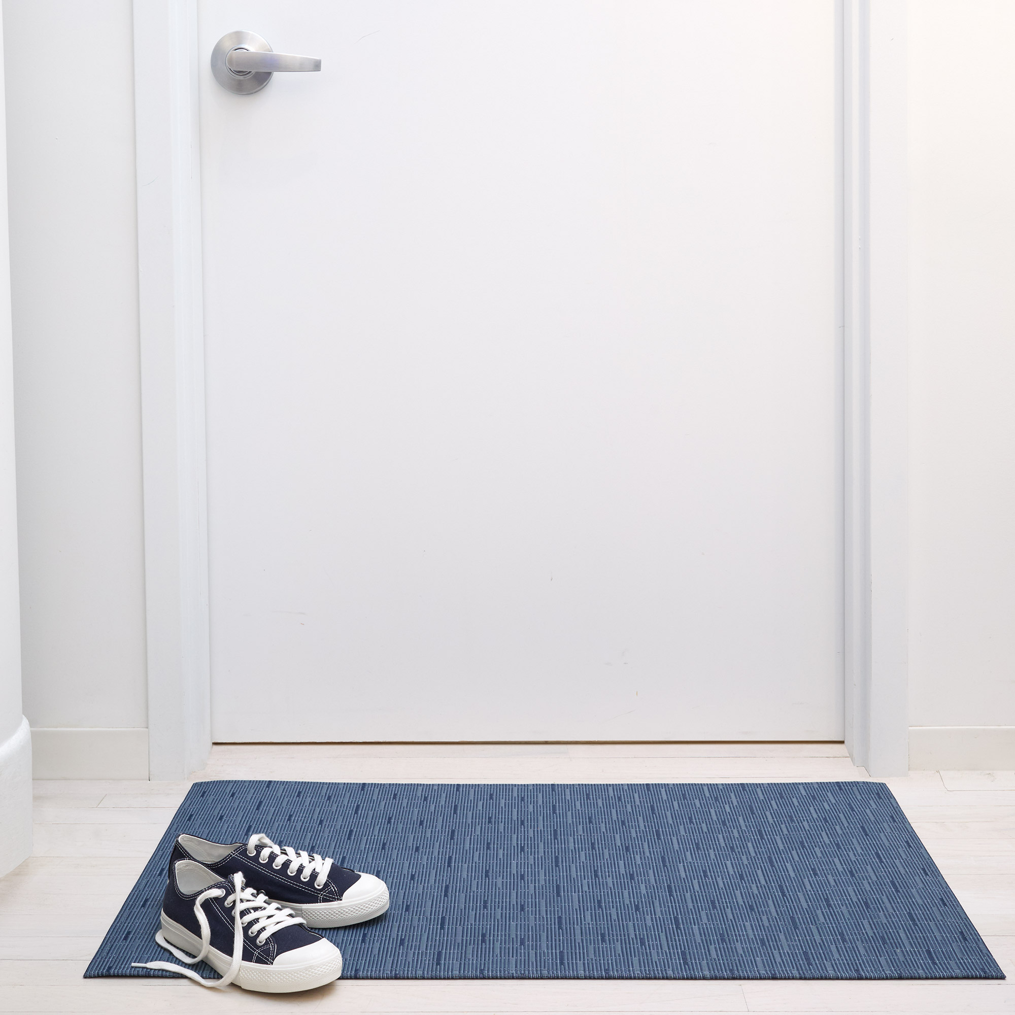 Chilewich Indoor/Outdoor Woven Willow Rug  1' 11" x 3"