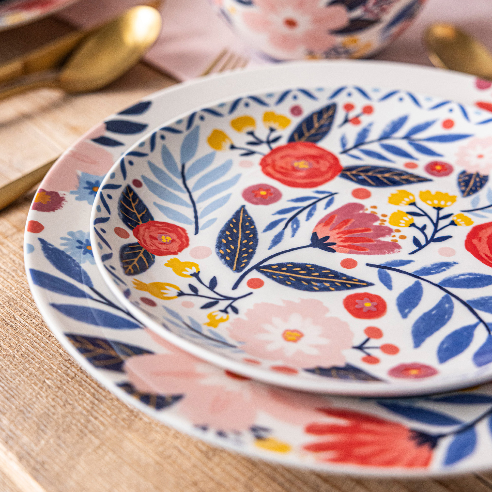 Enlarge Product Preview 2 Successfully Enriched by automation Job.