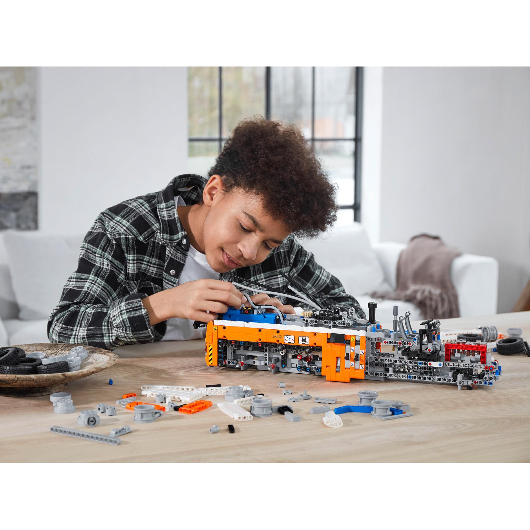 Enlarge Product Preview 2