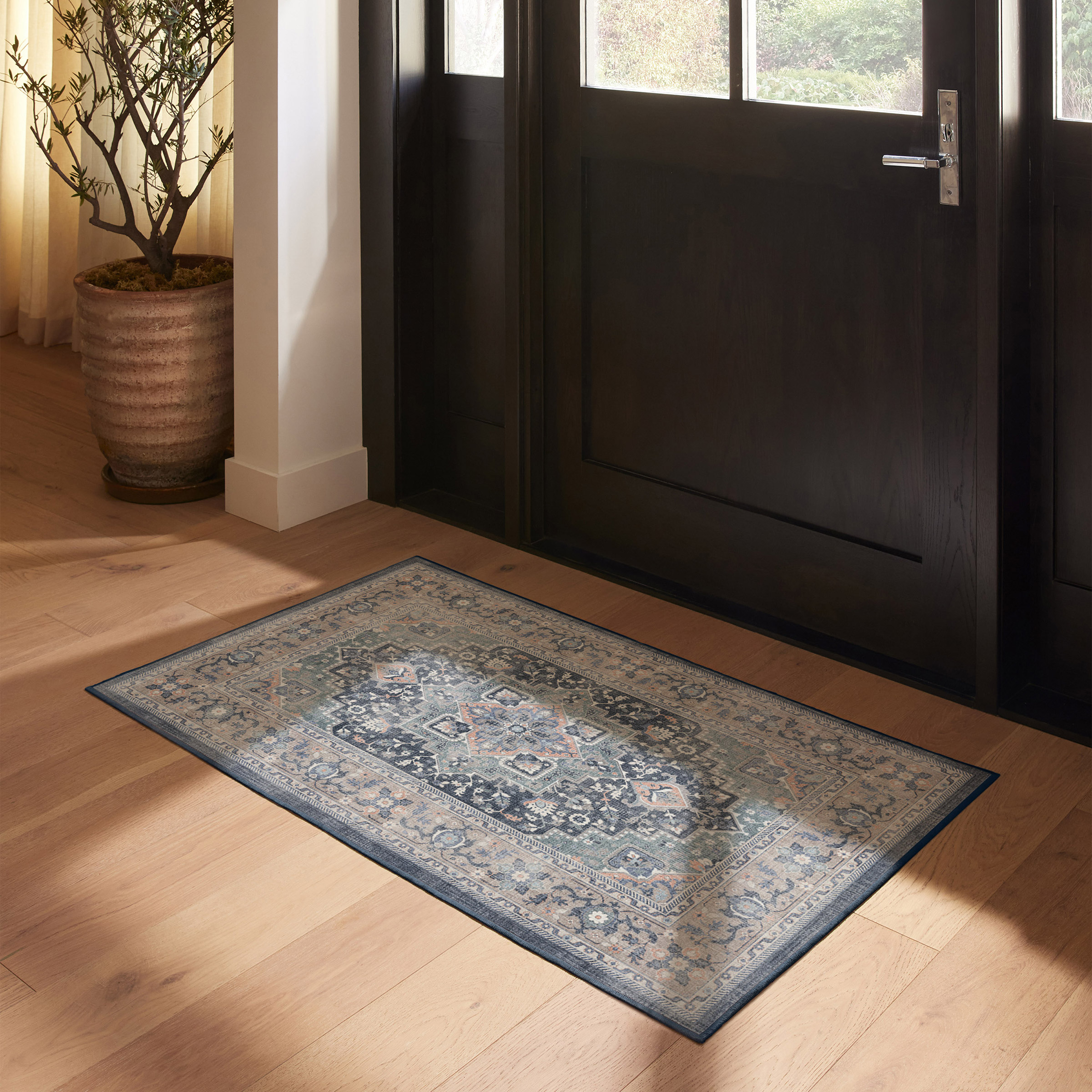 Ruggable Flatwoven Washable Amara Rug, 3' x 5' | Costco