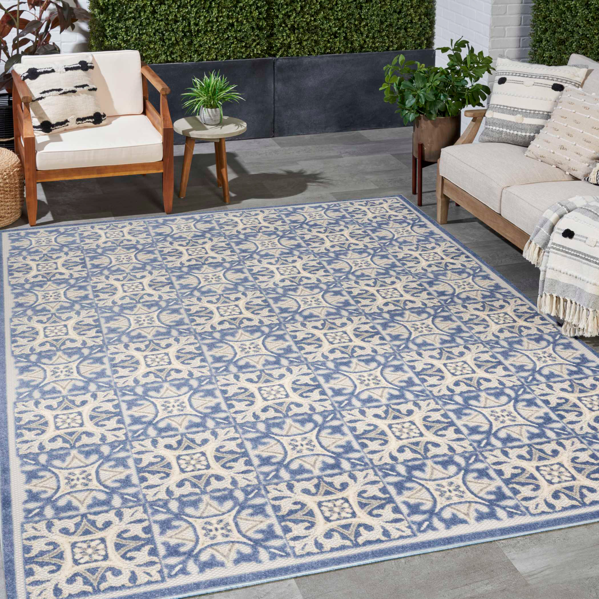 Nourison Veranda Indoor/Outdoor Area Rug  Casablanca
