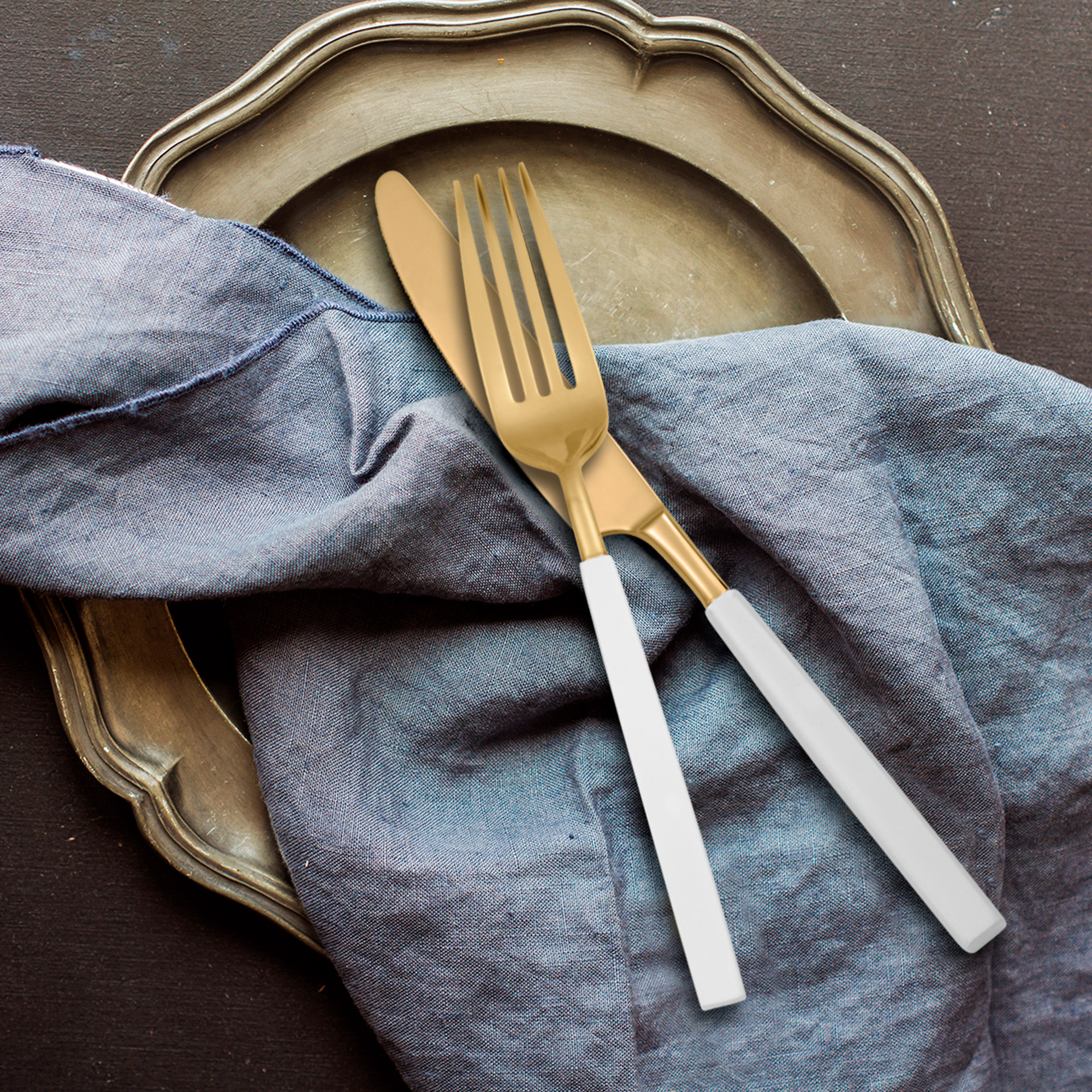 Enlarge Product Preview 2