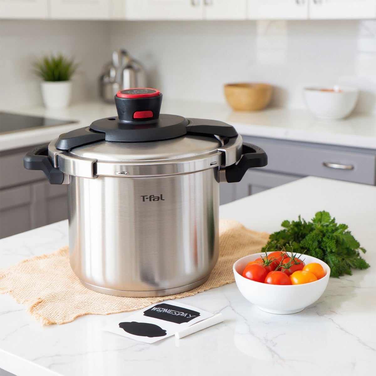 T-fal Clipso 8-quart Stainless Steel Stovetop Pressure Cooker | Costco