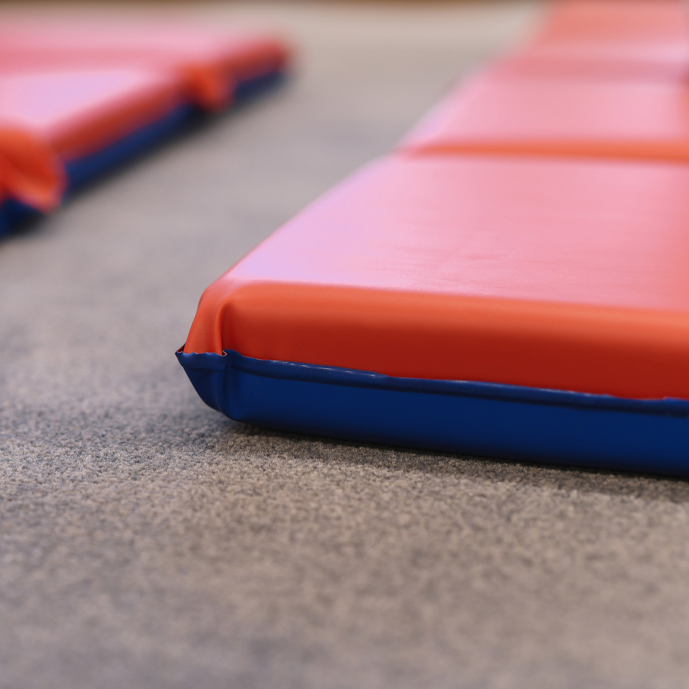 ECR4KIDS 3-Section Superior Folding Rest Mat, 2
