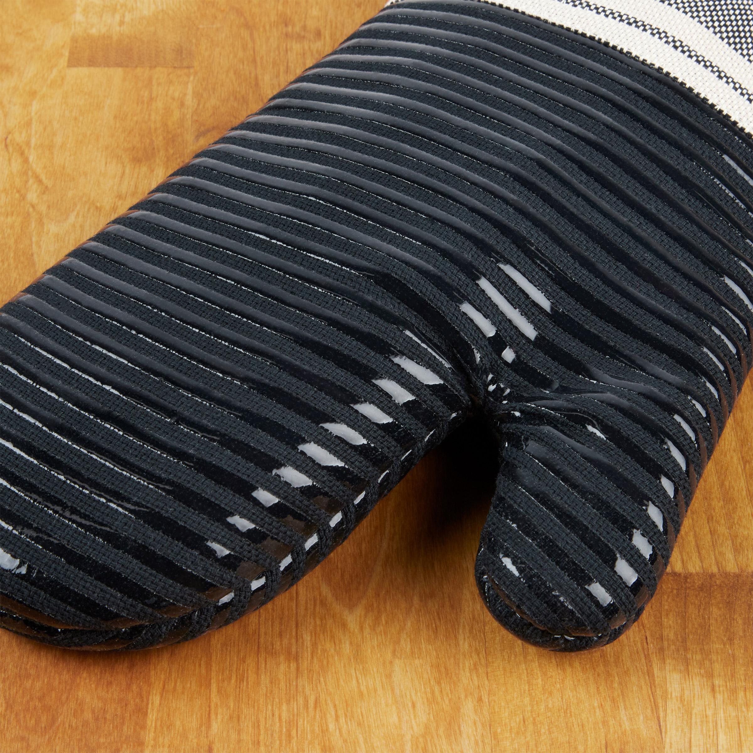 Enlarge Product Preview 2