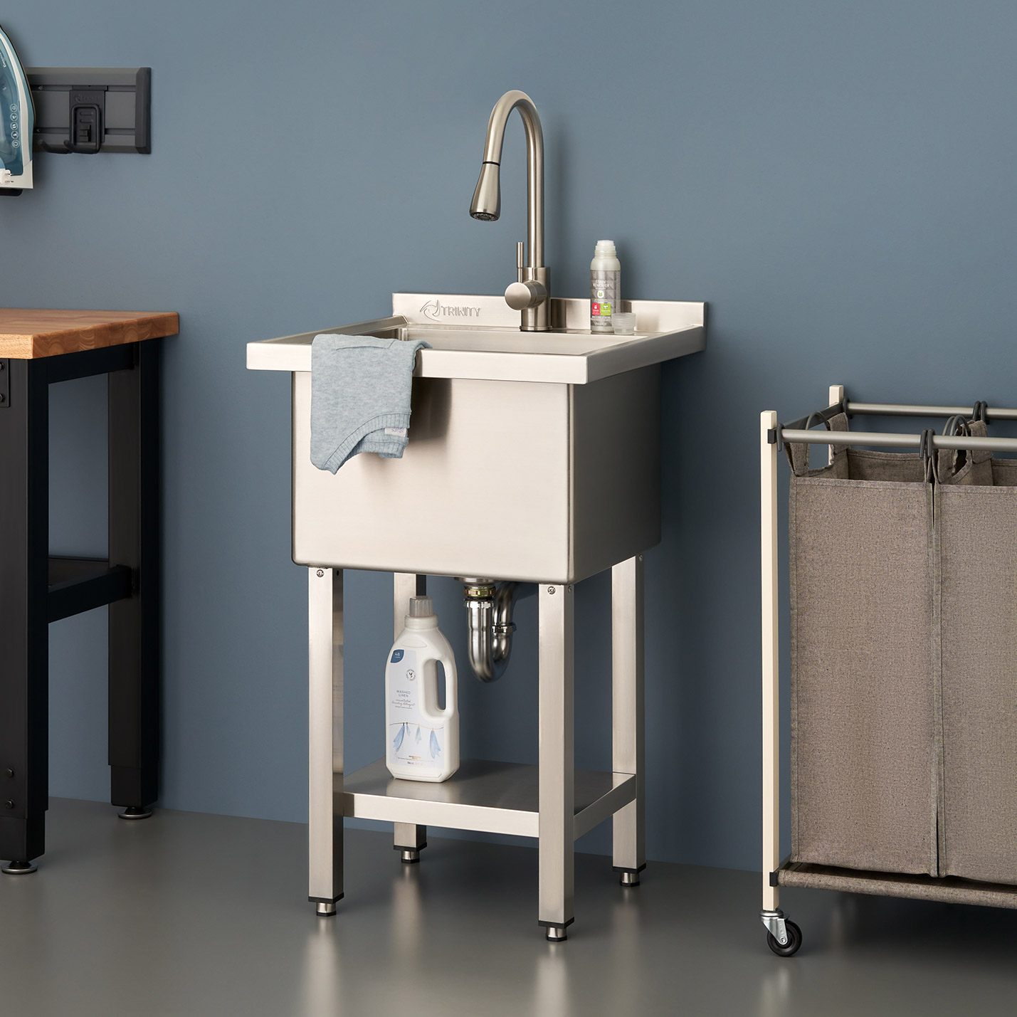 【u3gi3】パナソニック TH65HZ1800 ジャンク品 TRINITY 18” x 16” x 13” Stainless Steel Utility Sink with Pull-out