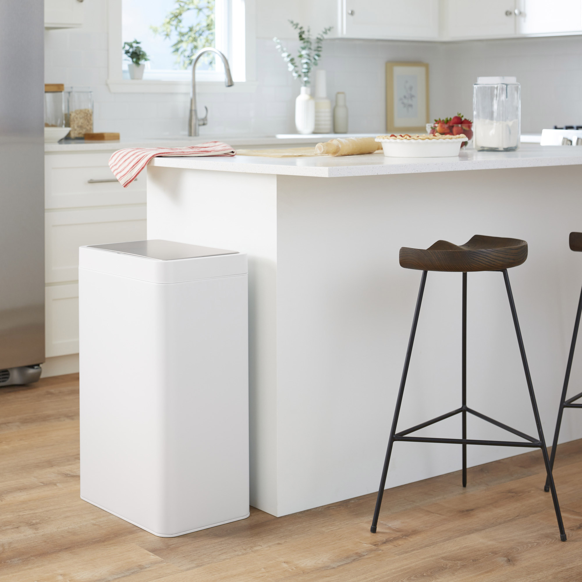 Enlarge Product Preview 4