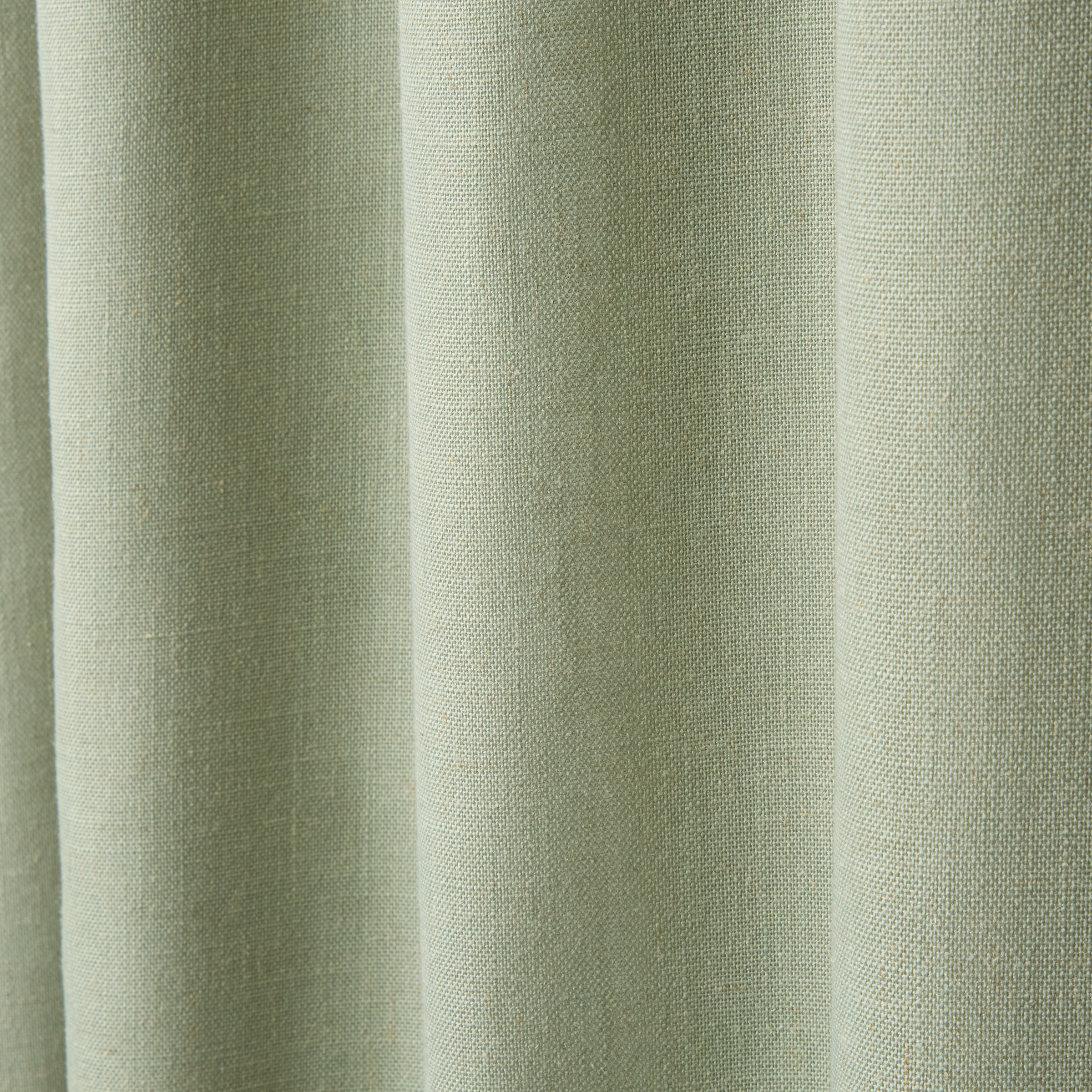 Enlarge Product Preview 3 Automation Job: Item Number not available in CMC.