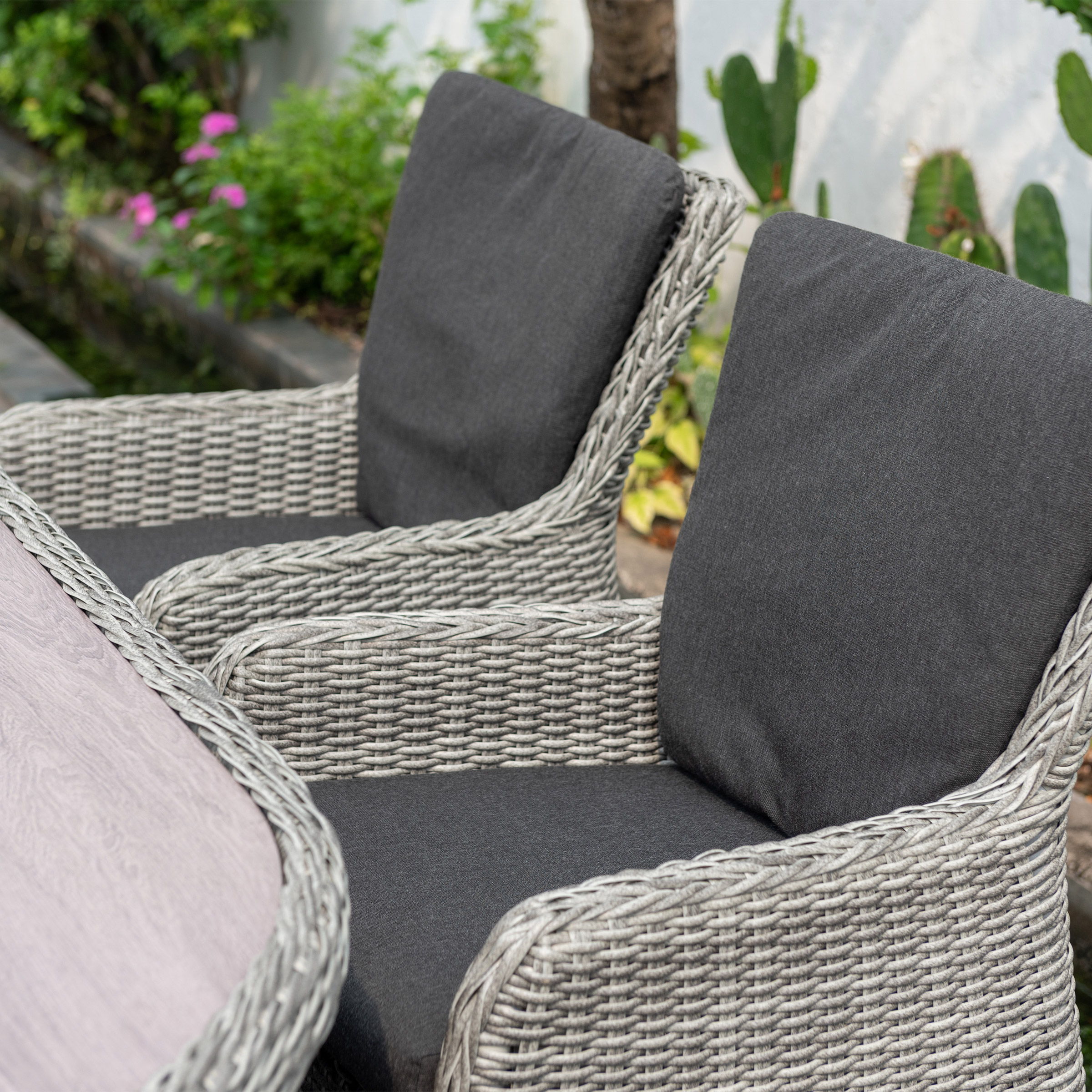Martinique 7-piece Patio Dining Set | Costco