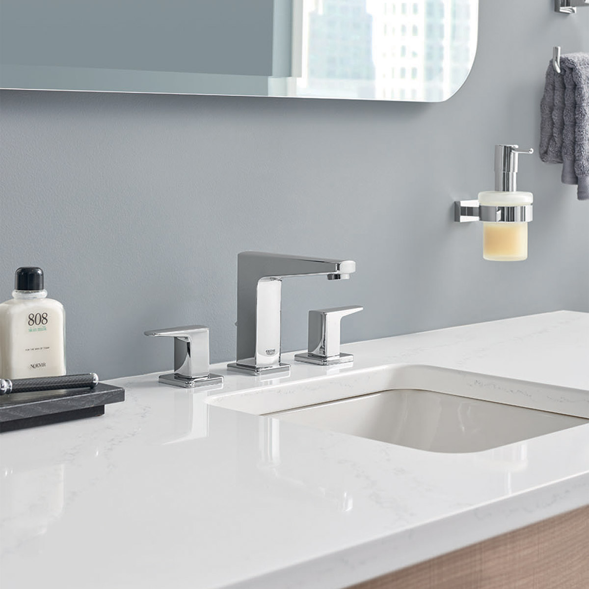Enlarge Product Preview 3