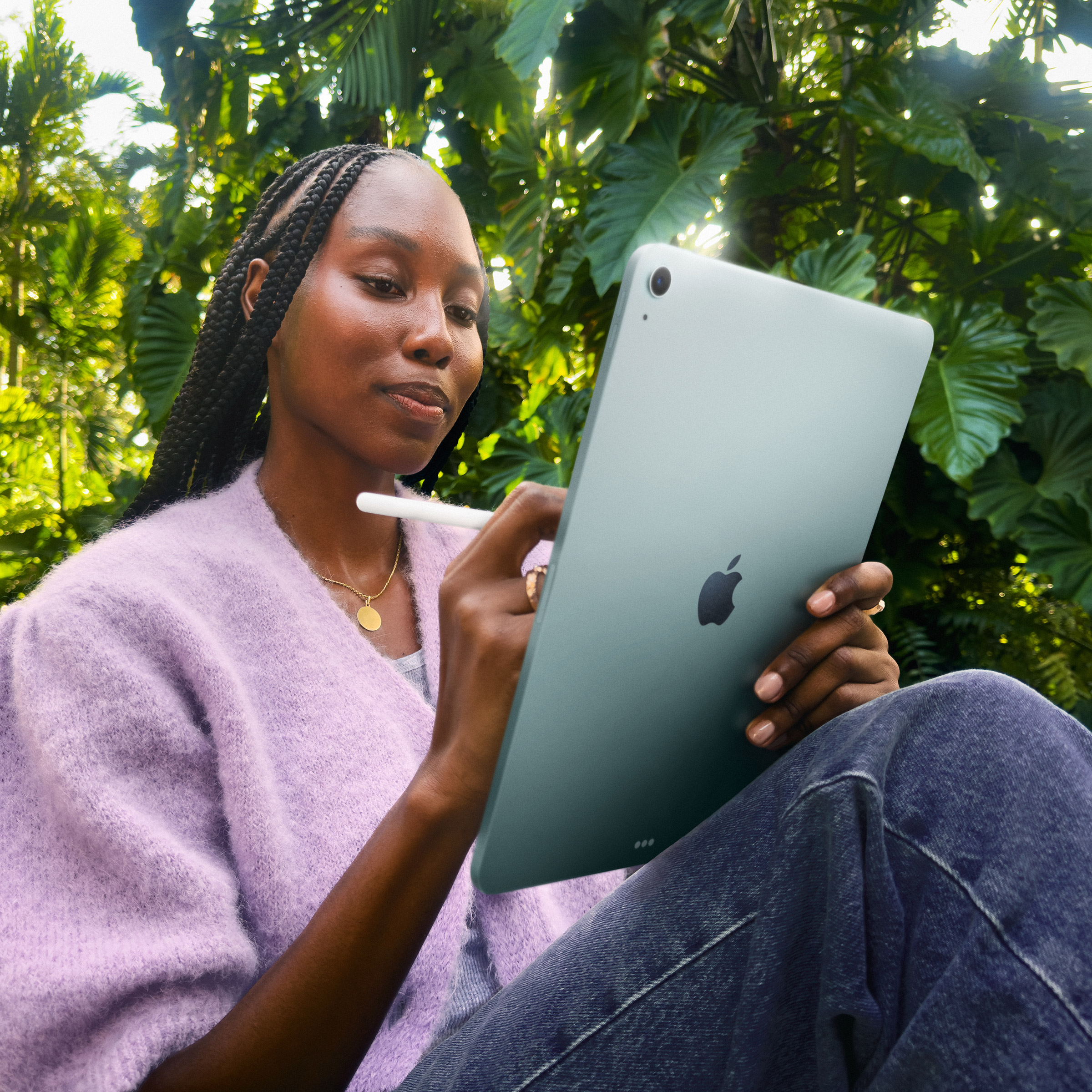 iPad Air 11-inch, 256GB Wi-Fi (M4 chip) Built For Apple