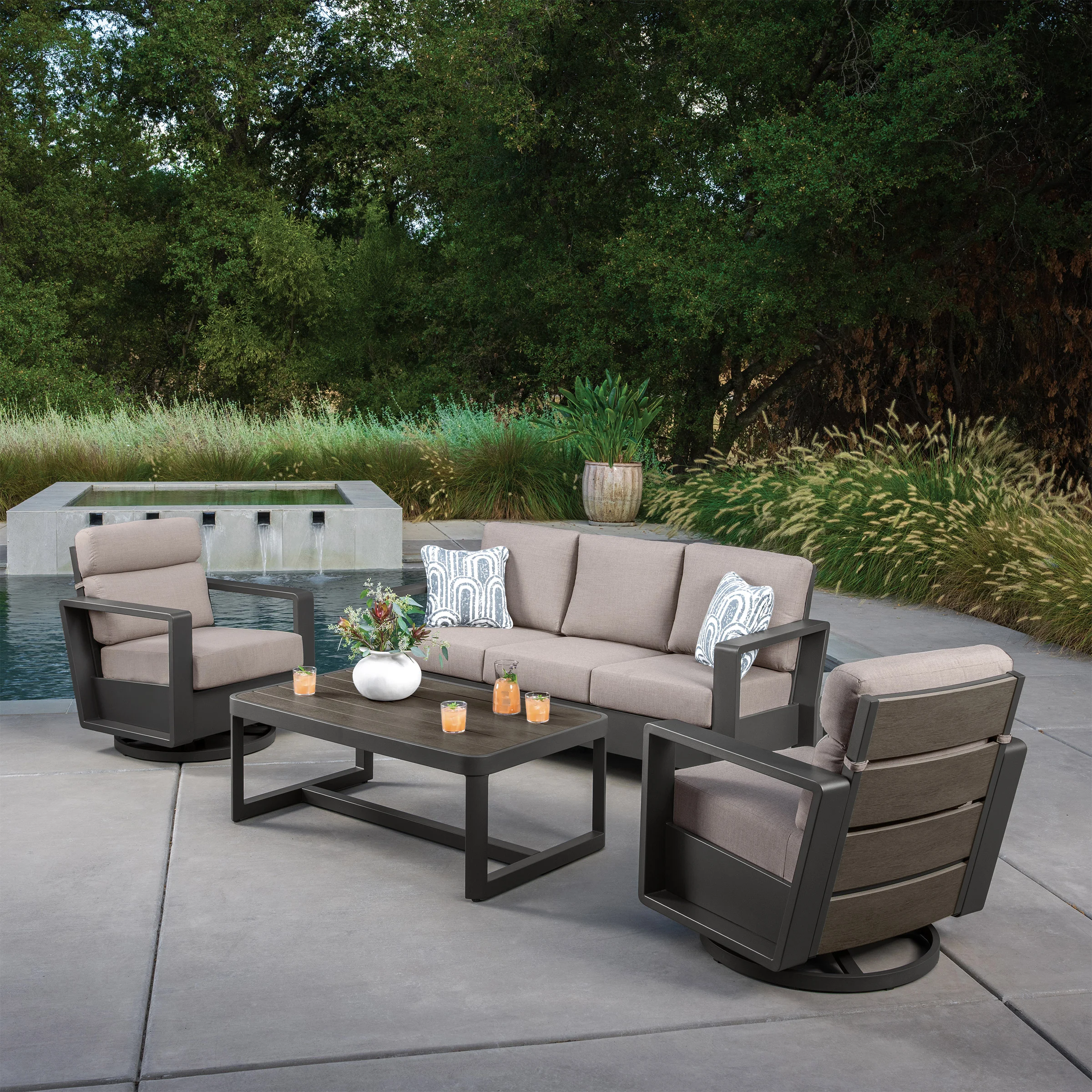 SunVilla Alden 4-piece Outdoor Patio Seating Set | Costco