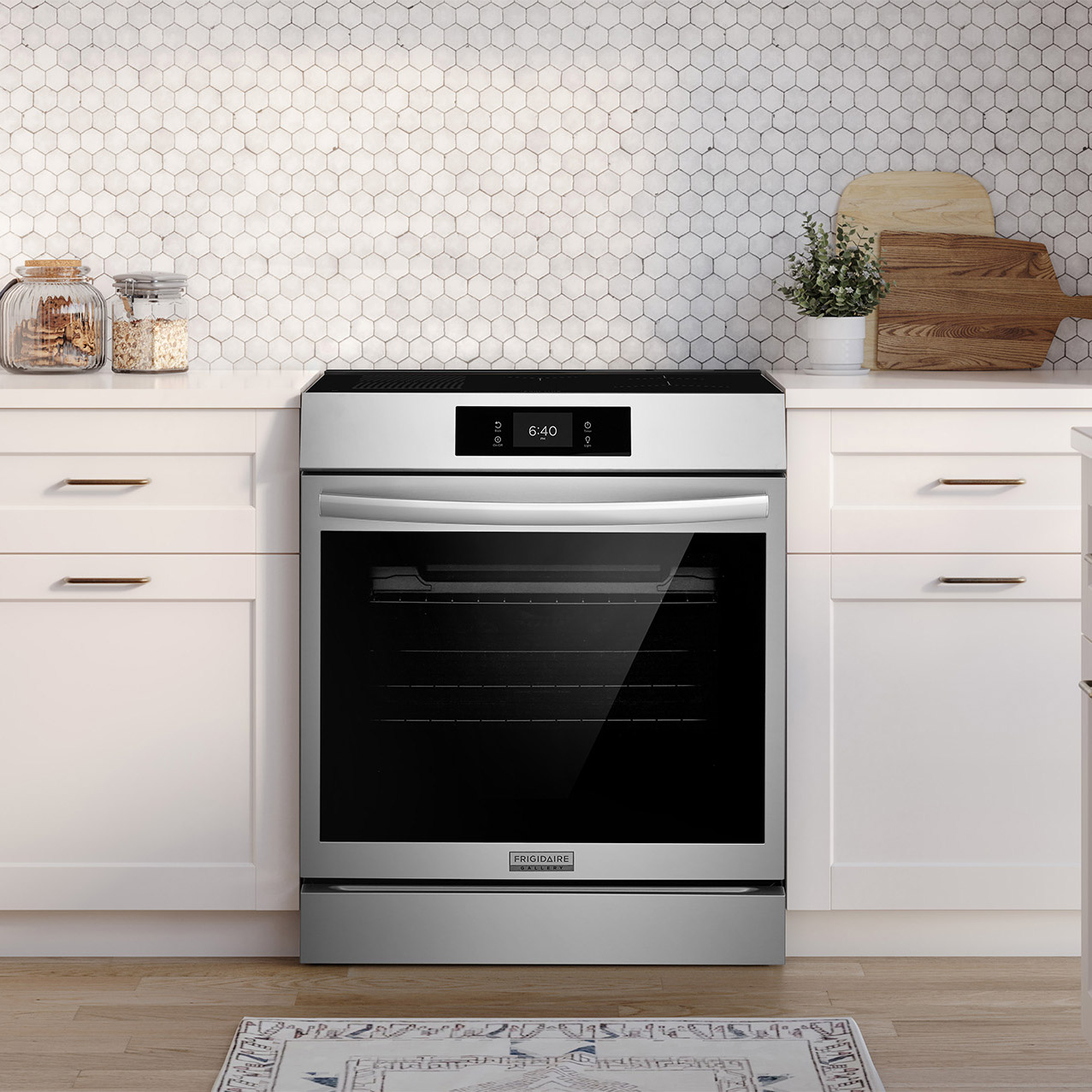 Frigidaire GCRE3038AD - Thumbnail 5