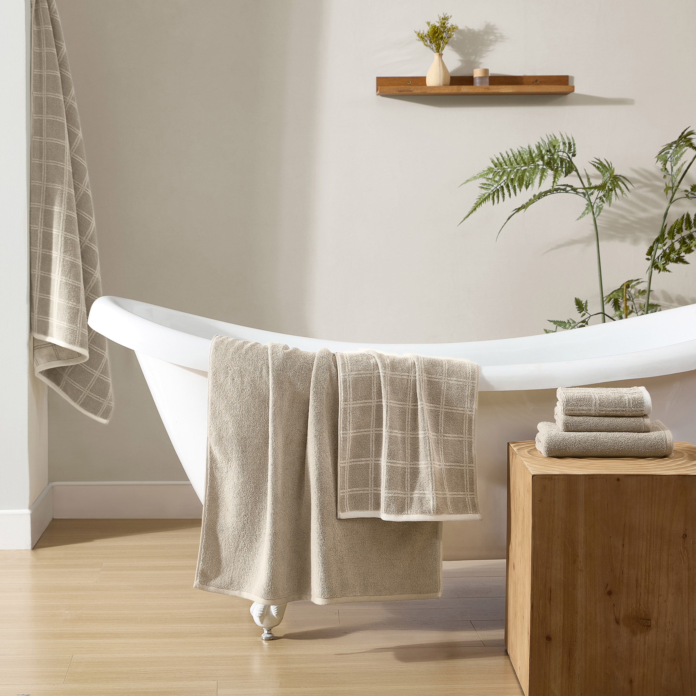 Enlarge Product Preview 2 Successfully Enriched by automation Job.