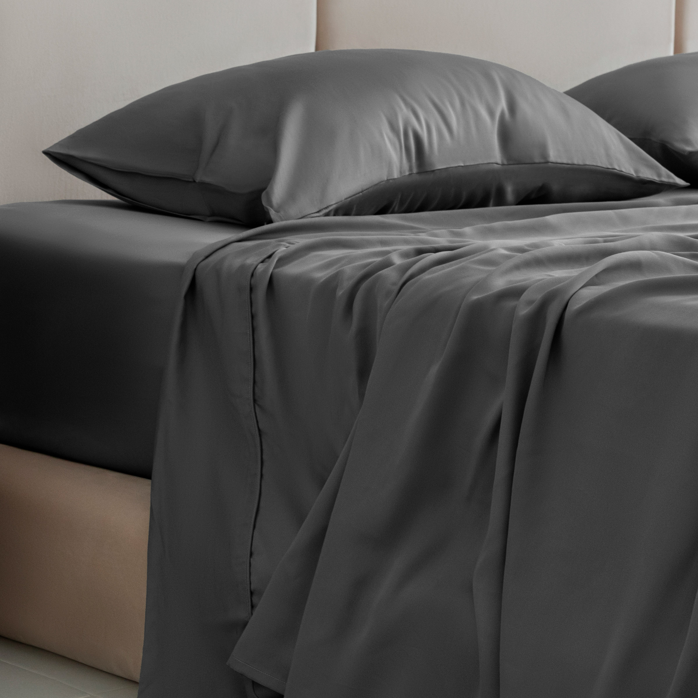 Ettitude Signature Sateen 4-piece Sheet Set