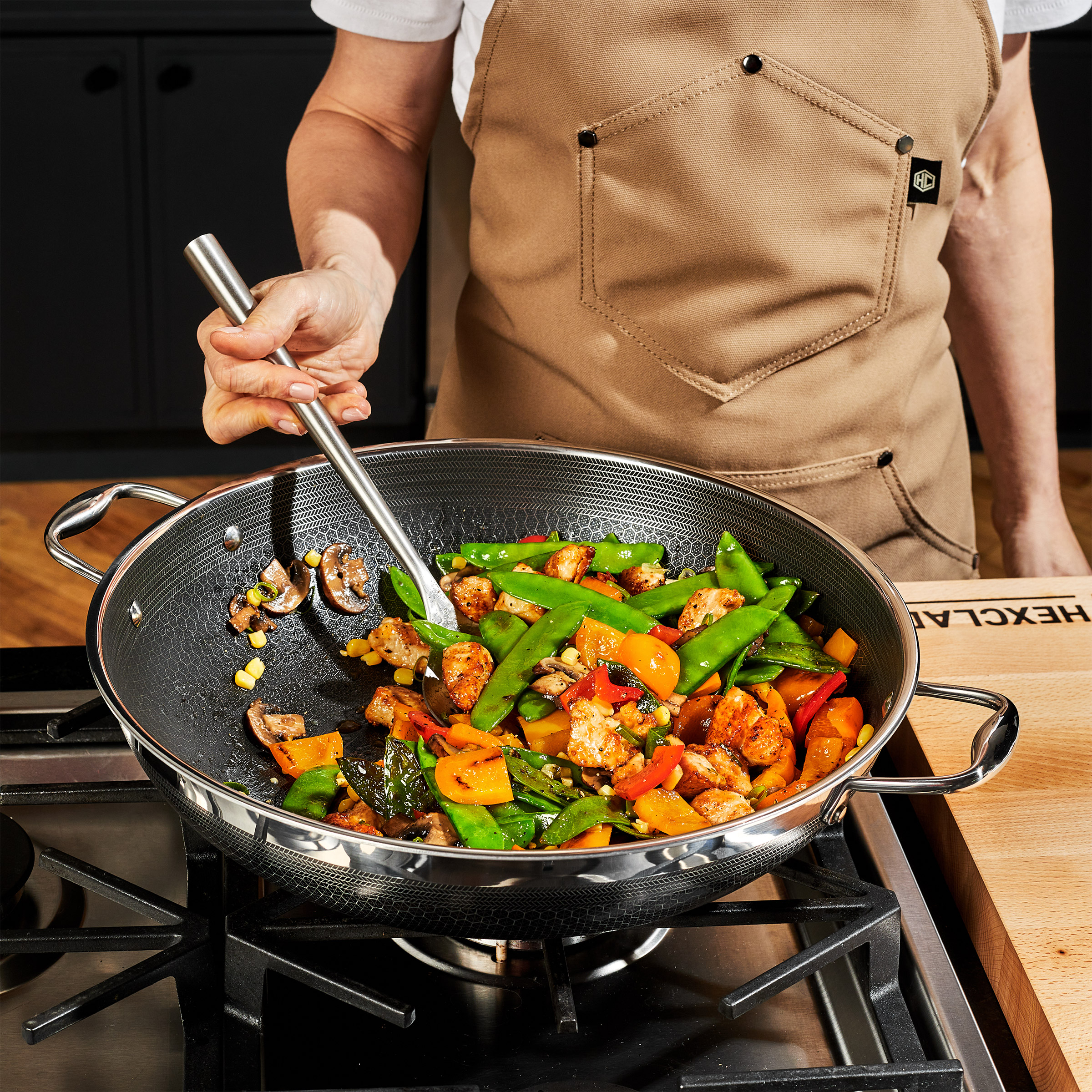 HexClad 35.6 cm (14 in.) Wok with Lid | Costco