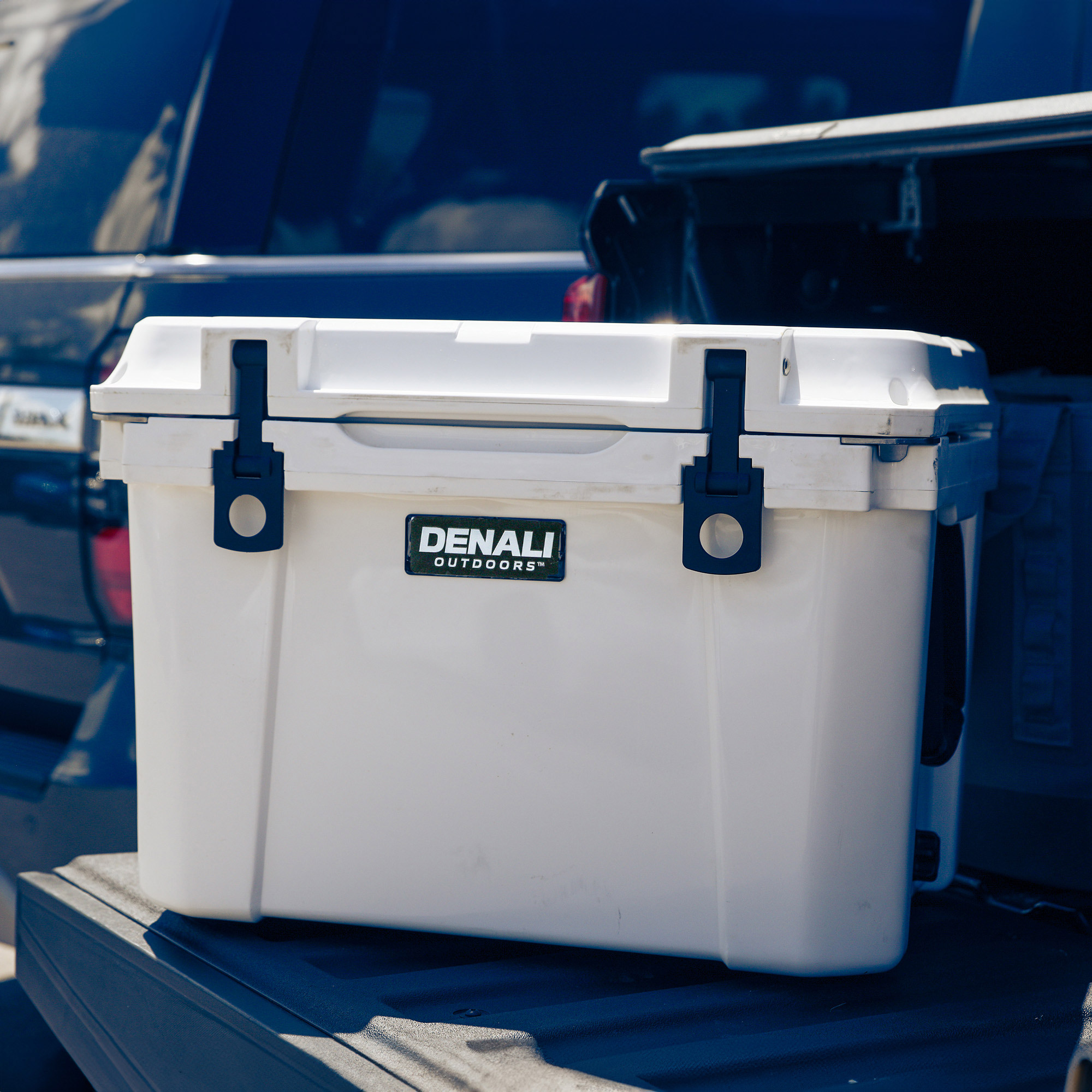 Denali Outdoors Muskox Box 55 Qt Cooler | Costco