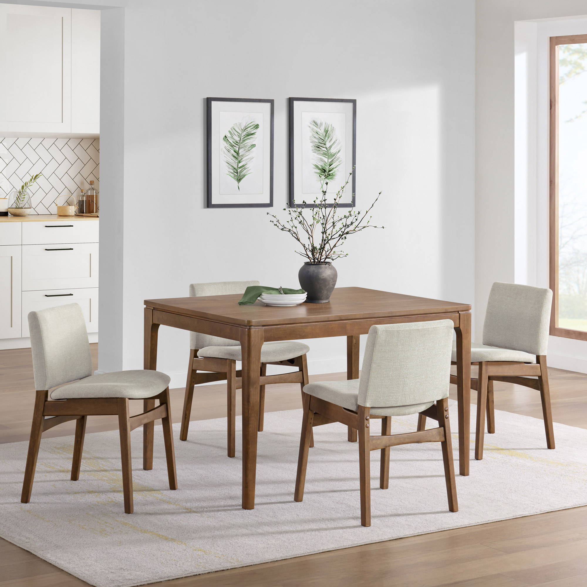 Pike & Main Stella 5-piece Dining Room Set