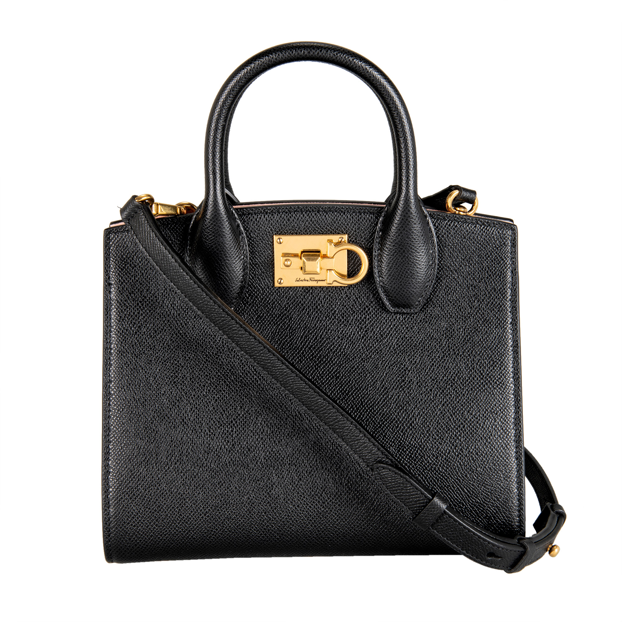 極美品 Ferragamo Trifolio ワンショルダーバッグ ブラック 黒 Salvatore Ferragamo フェラガモ FERRAGAMO ハンドバッグ