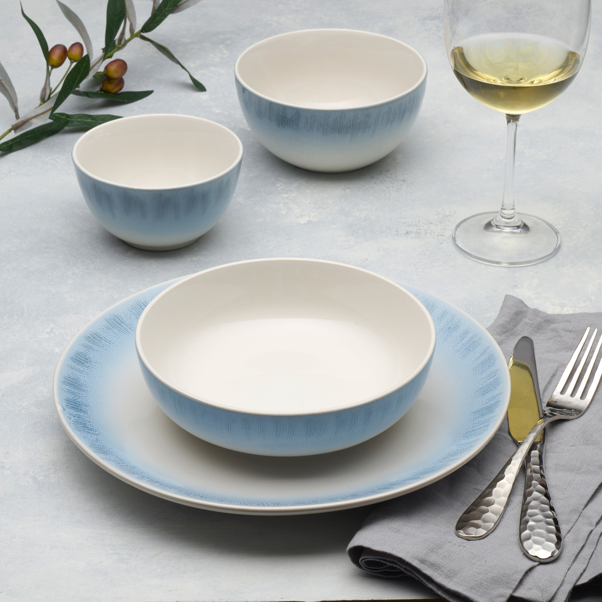 Mikasa Logan 32-Piece Dinnerware Set