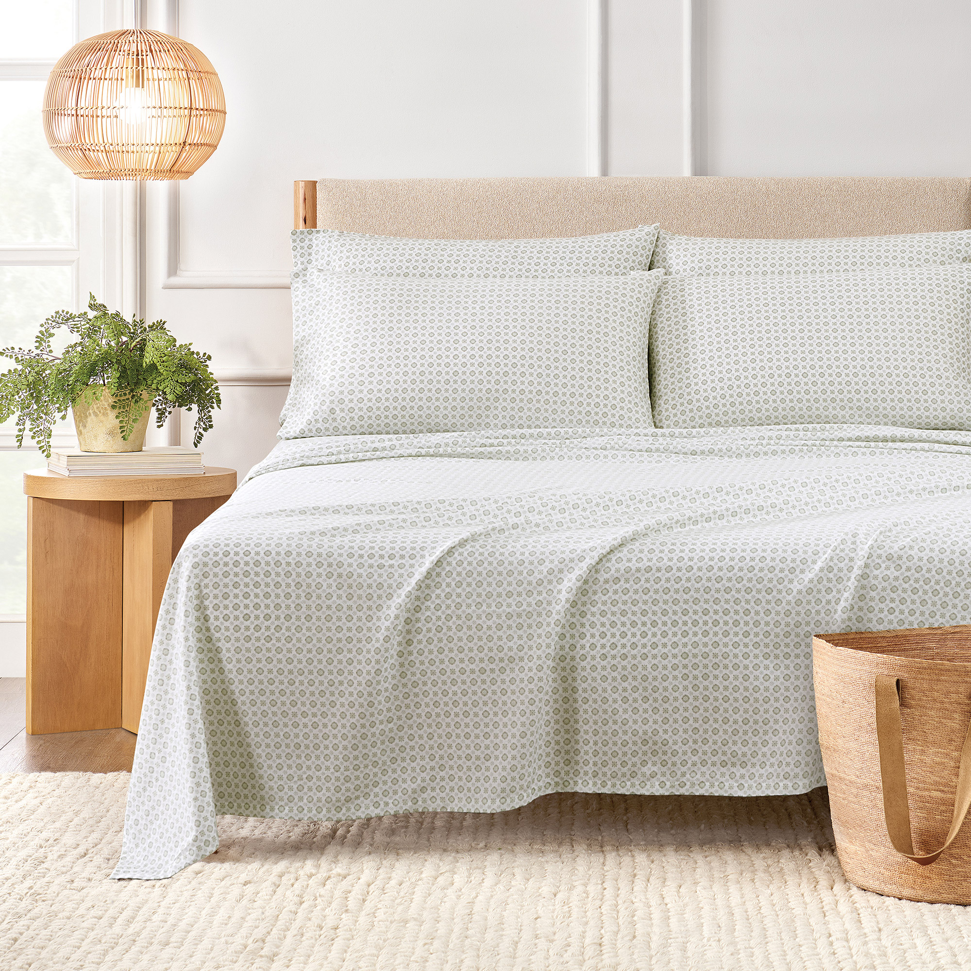 Enlarge Product Preview 2 Successfully Enriched by automation Job.