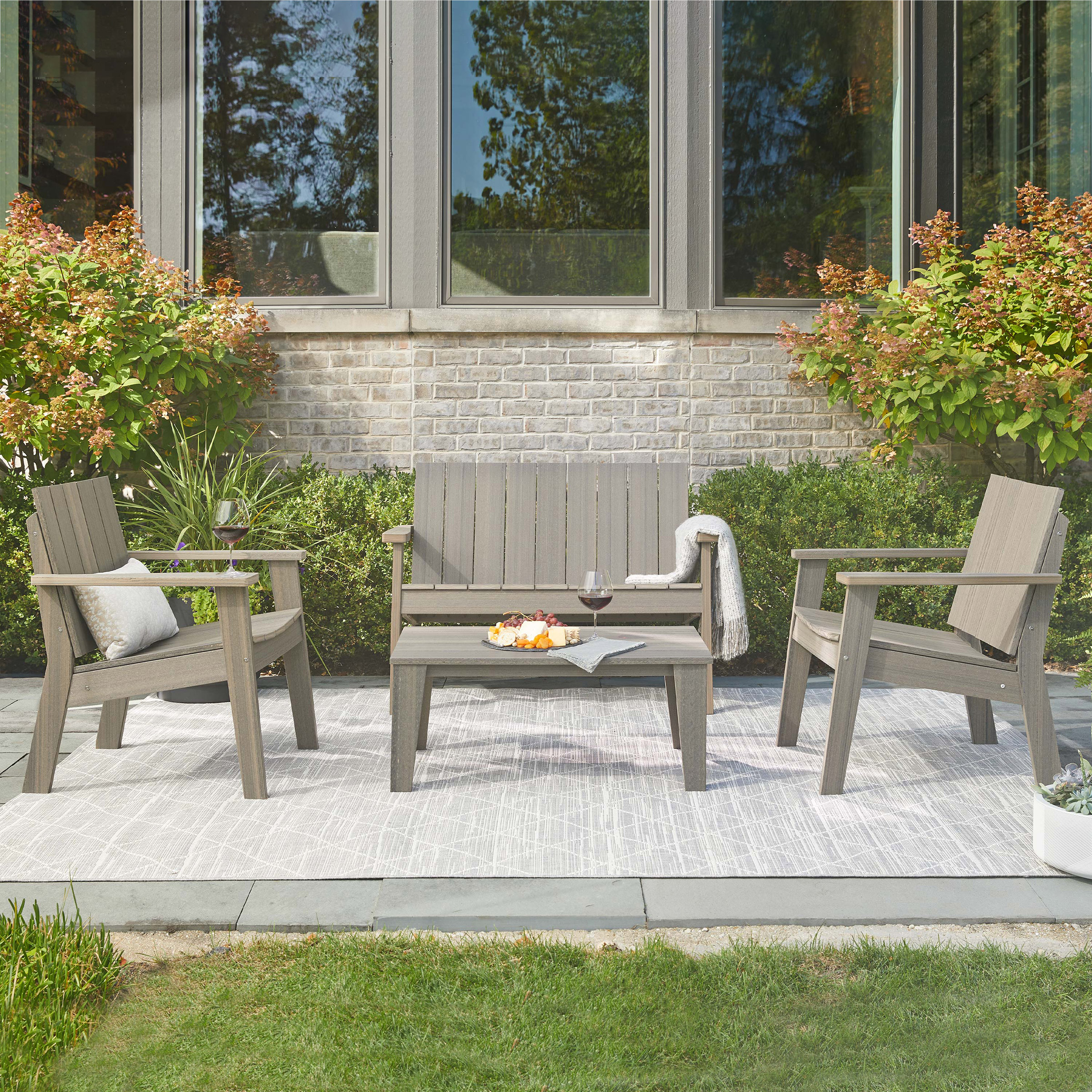 Leisure Line 4-piece Outdoor Patio Seating Set by Tangent Costco