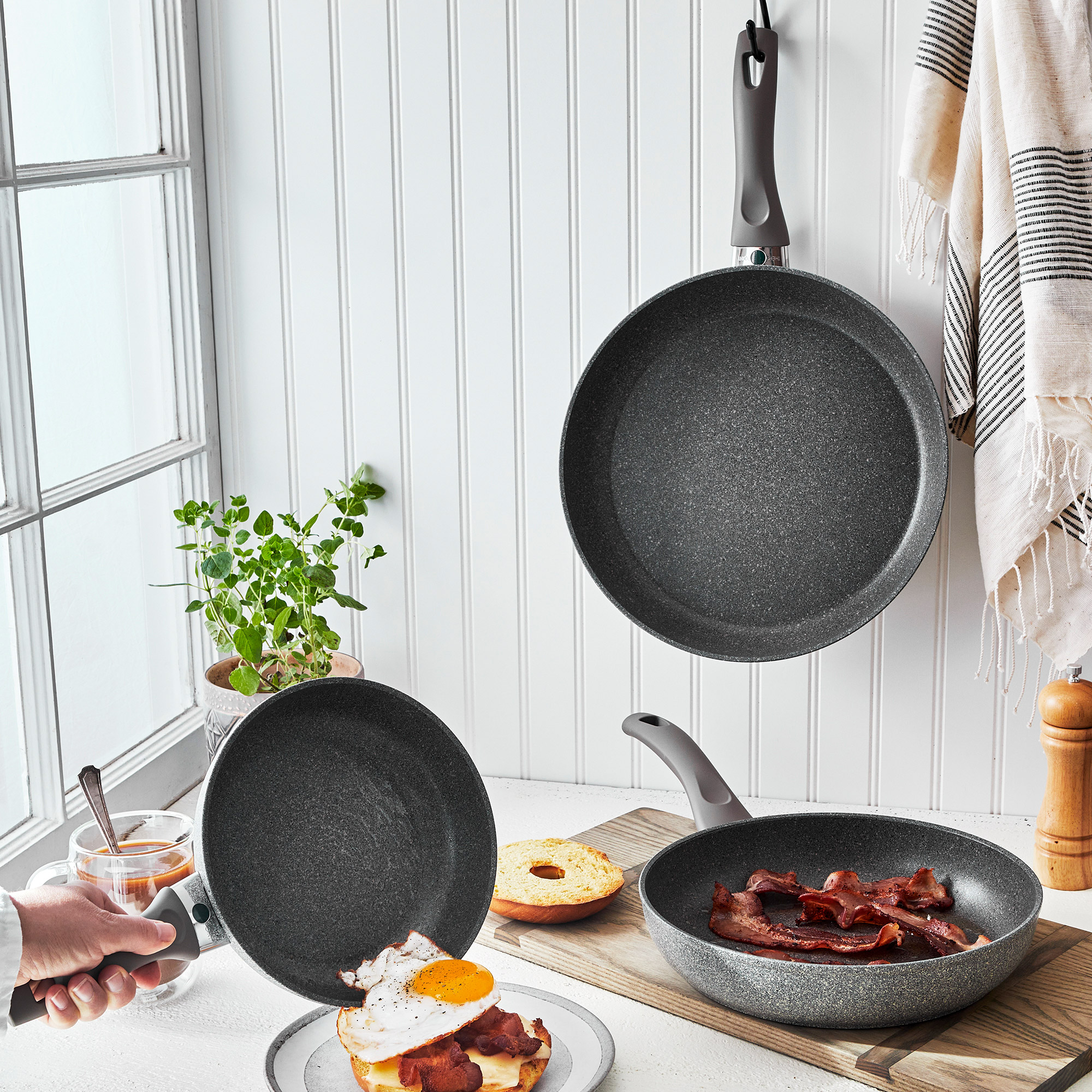 Ballarini Modena by Henckels Forged Aluminum 3-piece Fry Pan Set