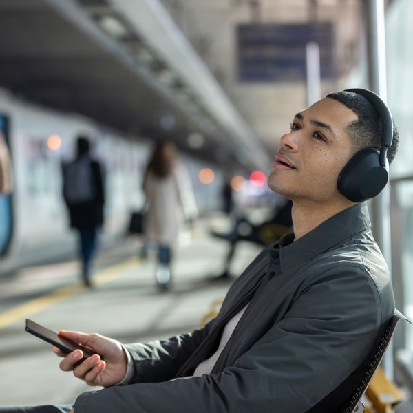 Sony WH1000XM5 Wireless Noise-Cancelling Over-the-Ear Sony WH1000XM5 Wireless Noise-Cancelling Over-the-Ear