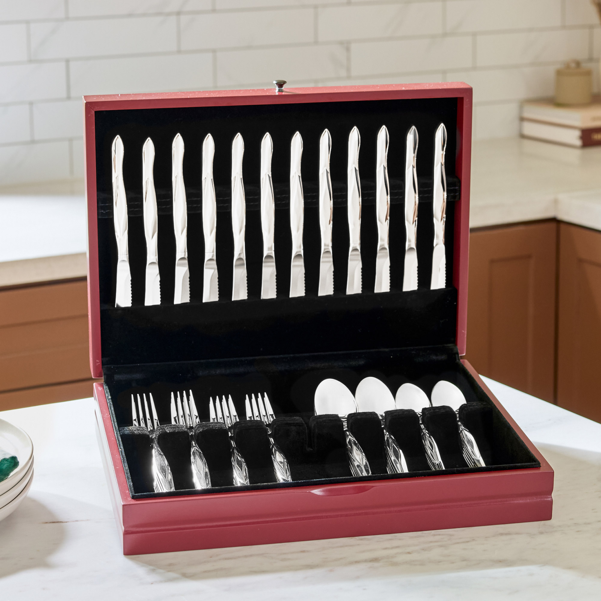 Cutco Stainless Flatware Set in Chest, 60-piece