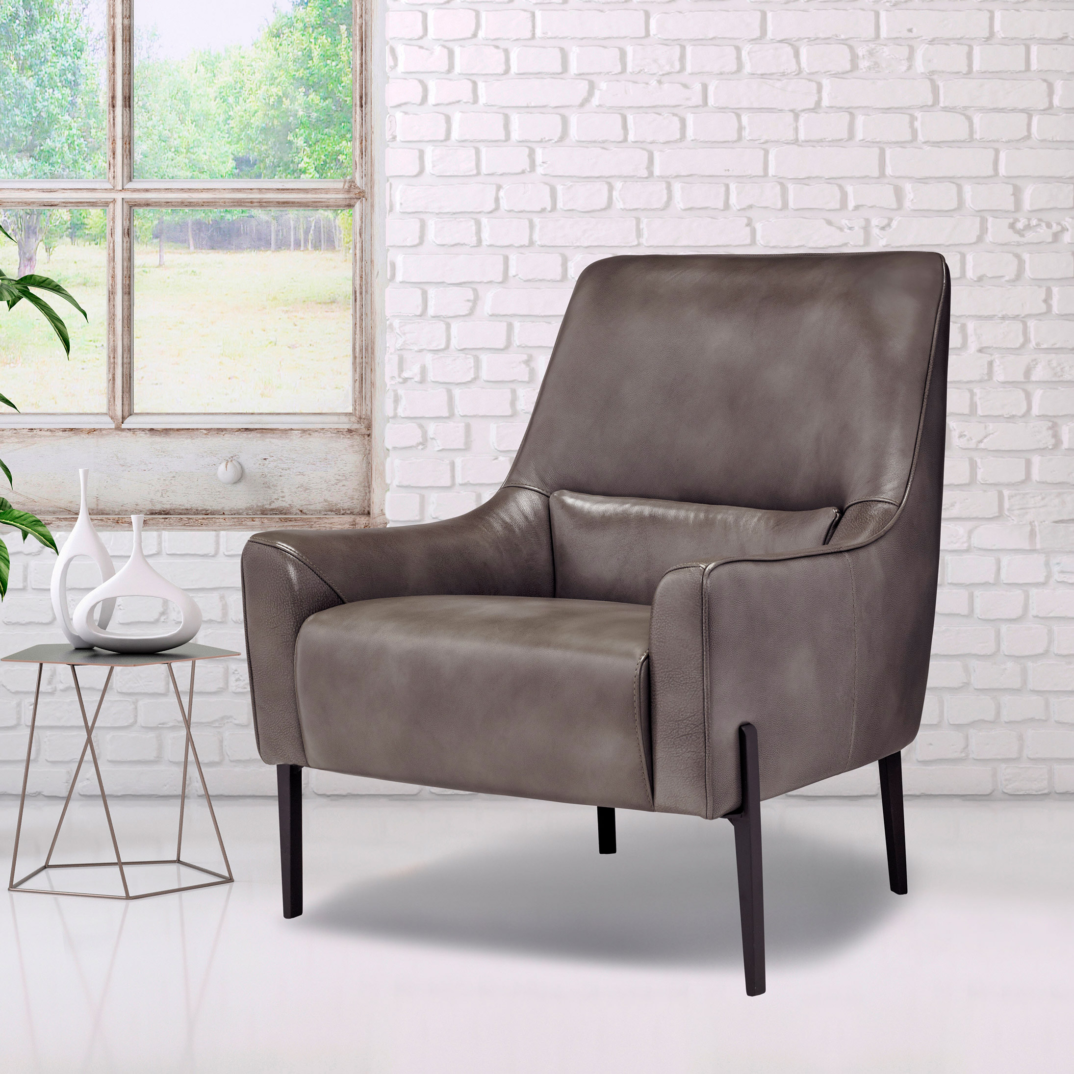 Pino Top-grain Leather Chair