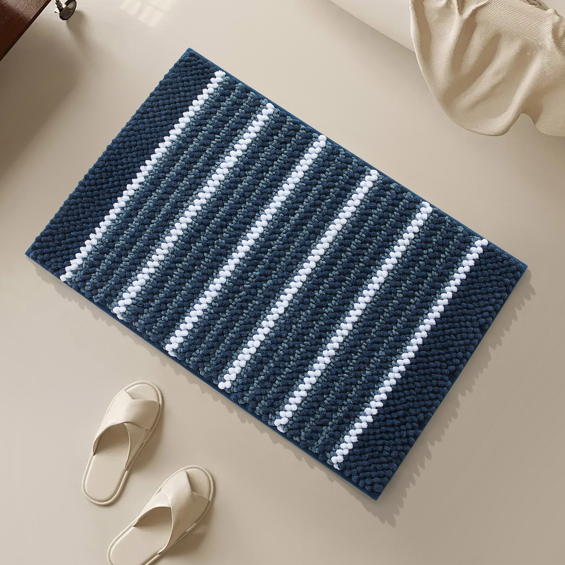 Chenille Noodle Bath Mat | Costco